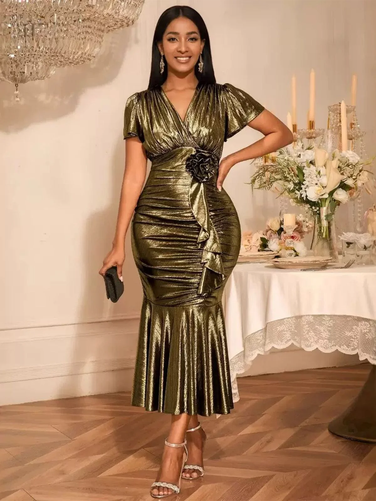 1930er Metallic Strukturiert Blumen Tailliert Fischschwanz Kleid - Image 2