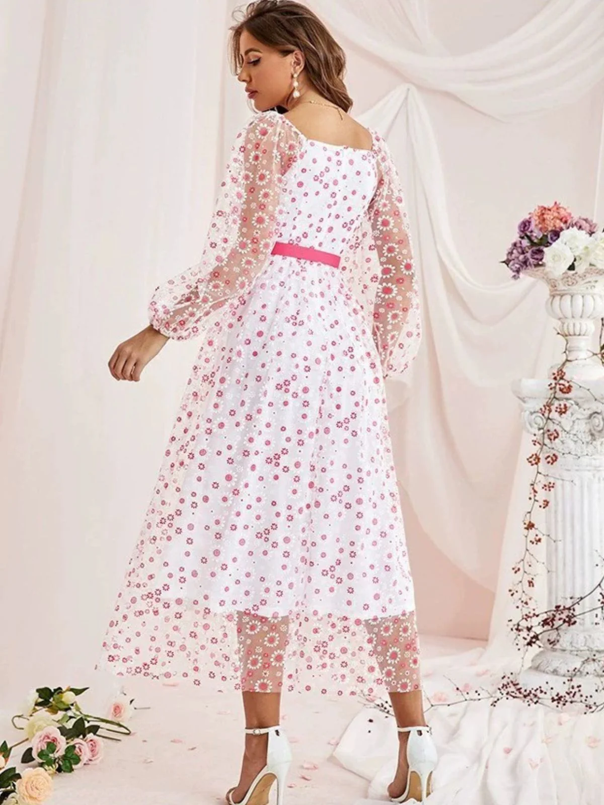1940er Blumen Quadratischer Hals Gürtel Kleid - Image 7