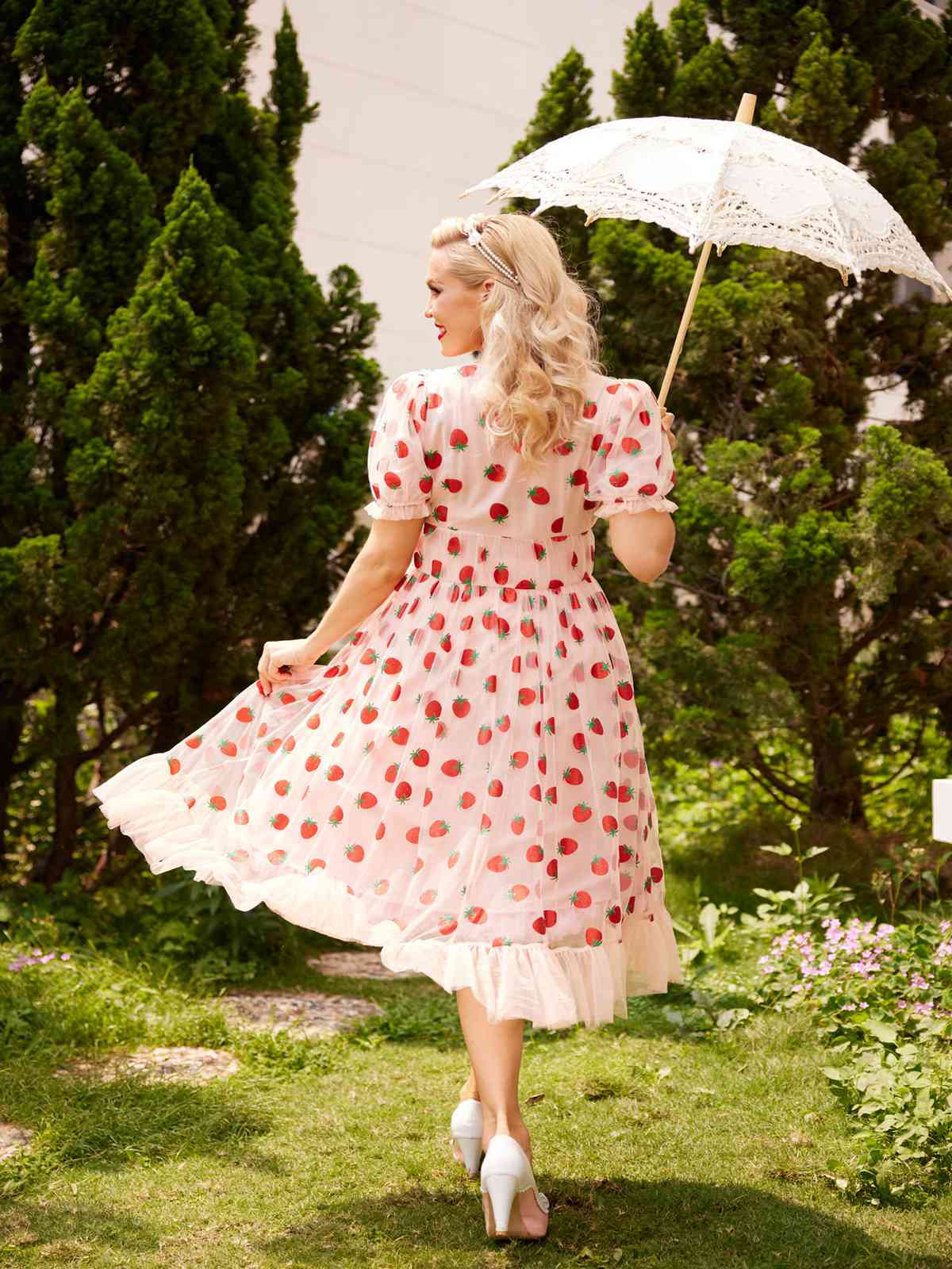 Rosa 1950er Spitze Erdbeere Swing Kleid - Image 4