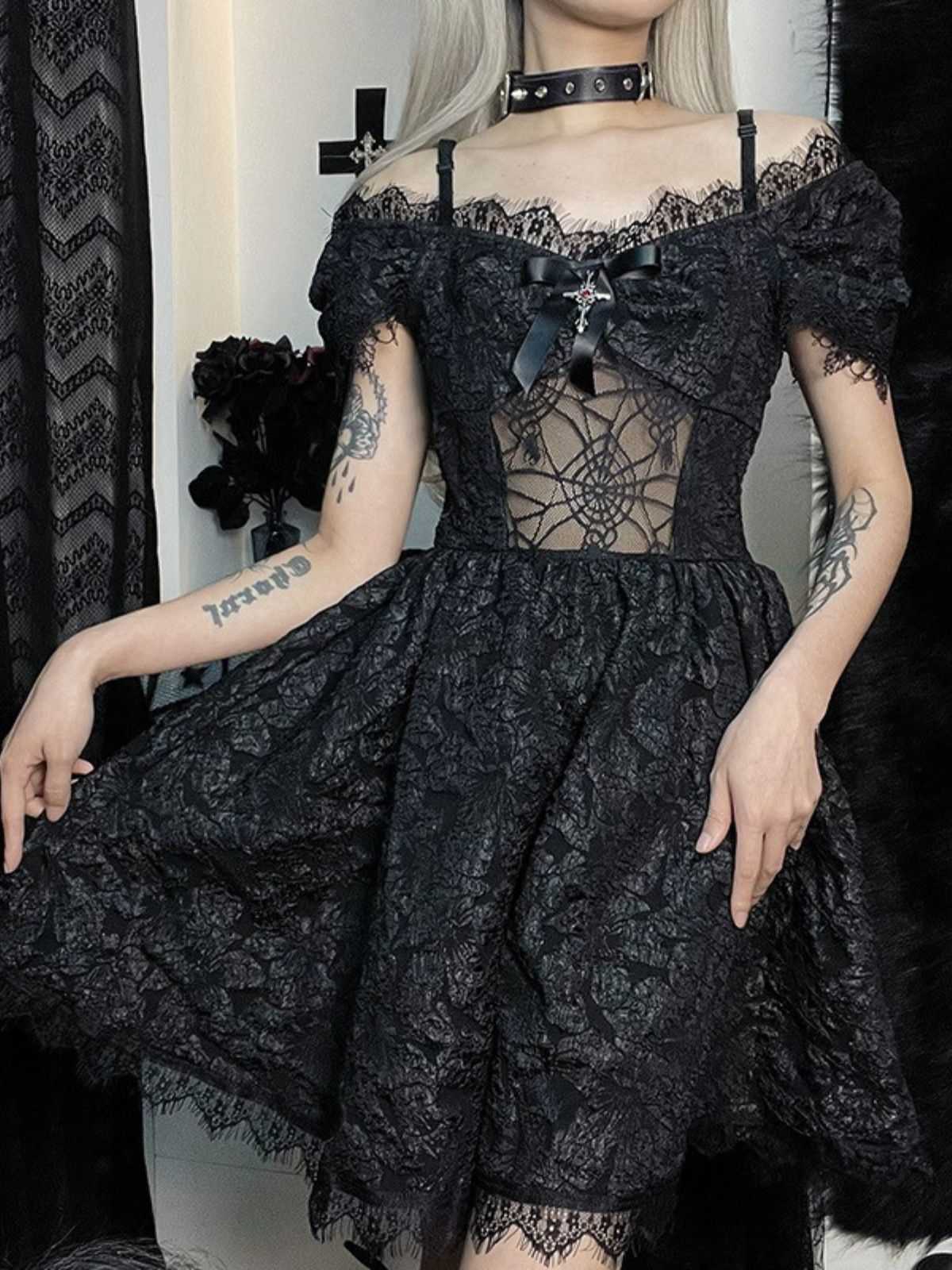 1950er Gothic Halloween Spinnennetz & Kreuz Strukturiert Kleid - Image 2