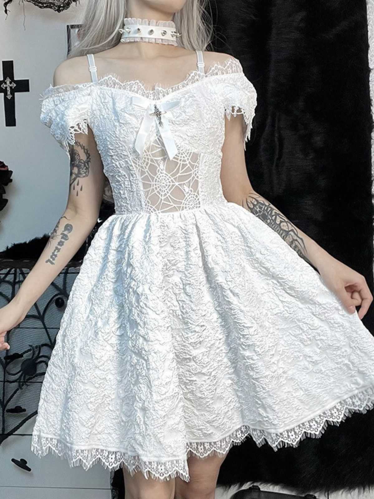 1950er Gothic Halloween Spinnennetz & Kreuz Strukturiert Kleid - Image 8