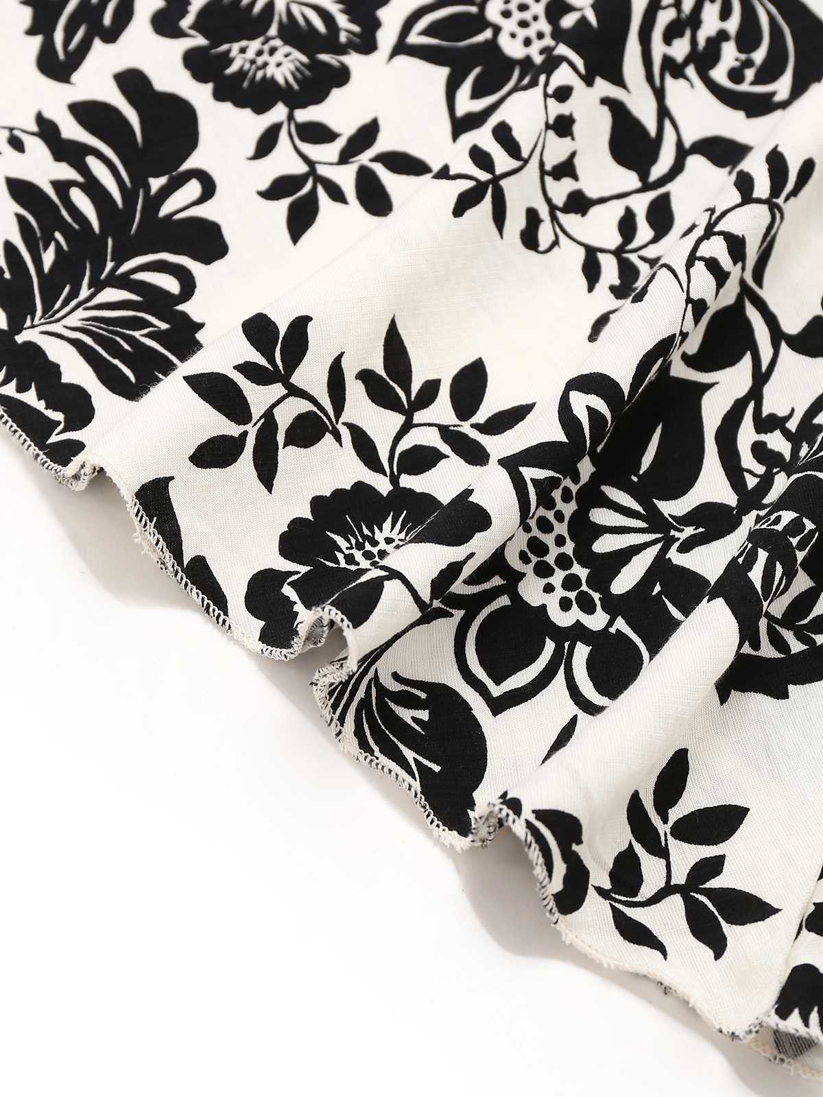 1970er V-Ausschnitt Blumen Flügelärmel Midi Kleid - Image 5