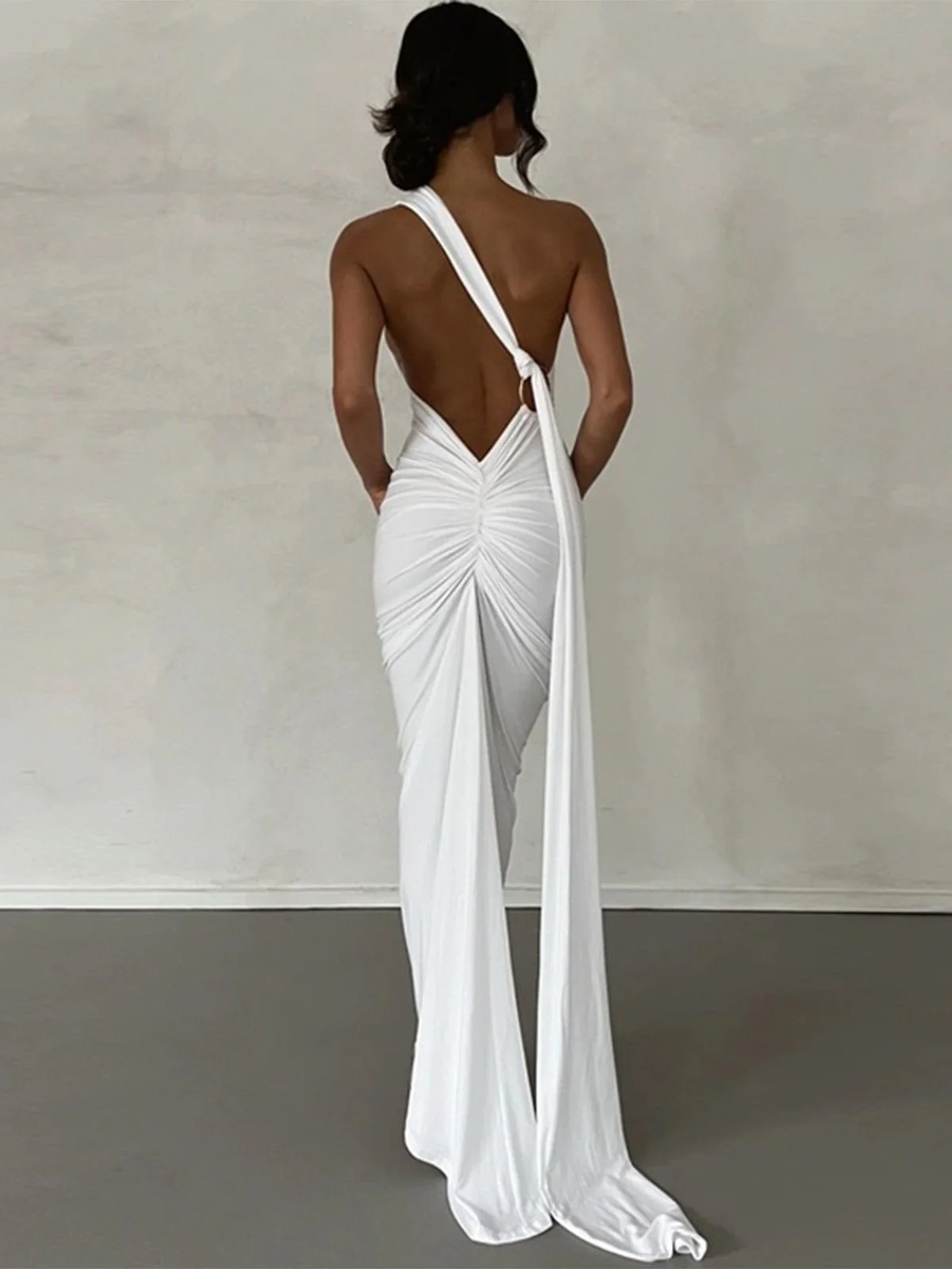 1980er Solide Eine Schulter Rückenfrei Abend Kleid mit Schleppe - Image 12