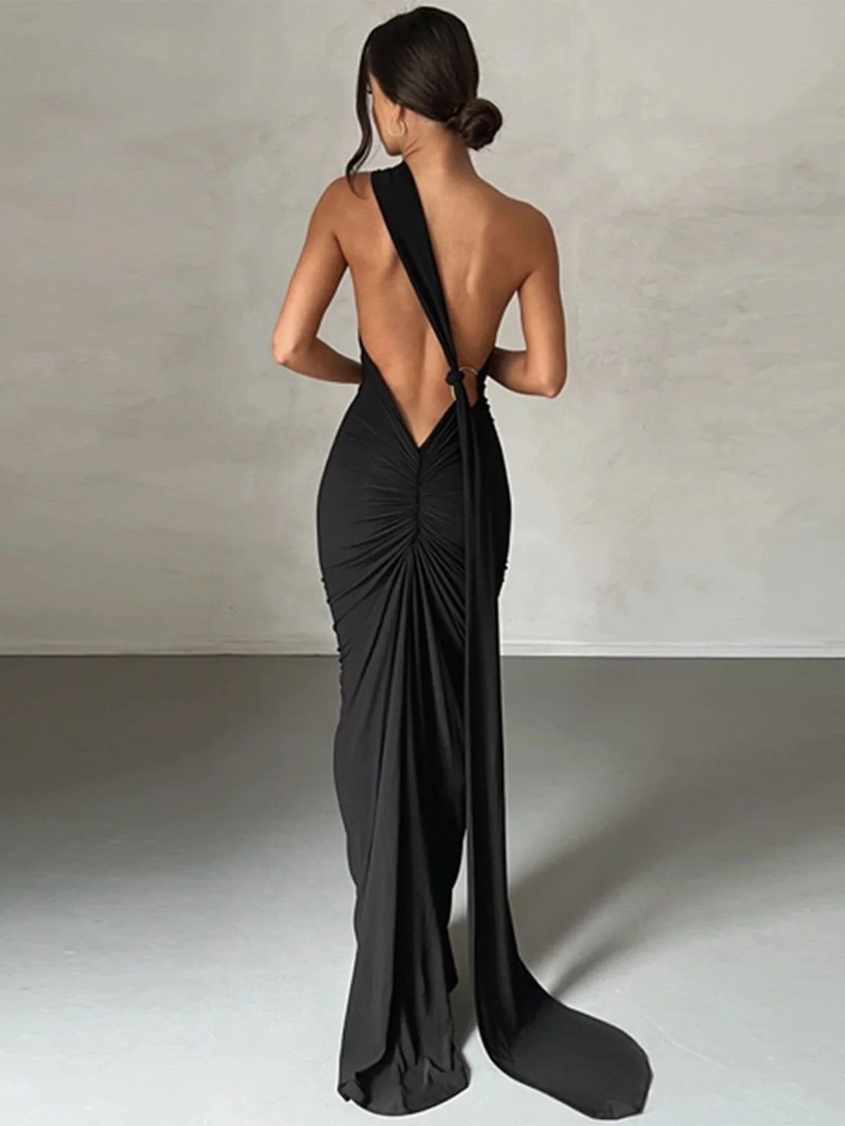 1980er Solide Eine Schulter Rückenfrei Abend Kleid mit Schleppe - Image 9