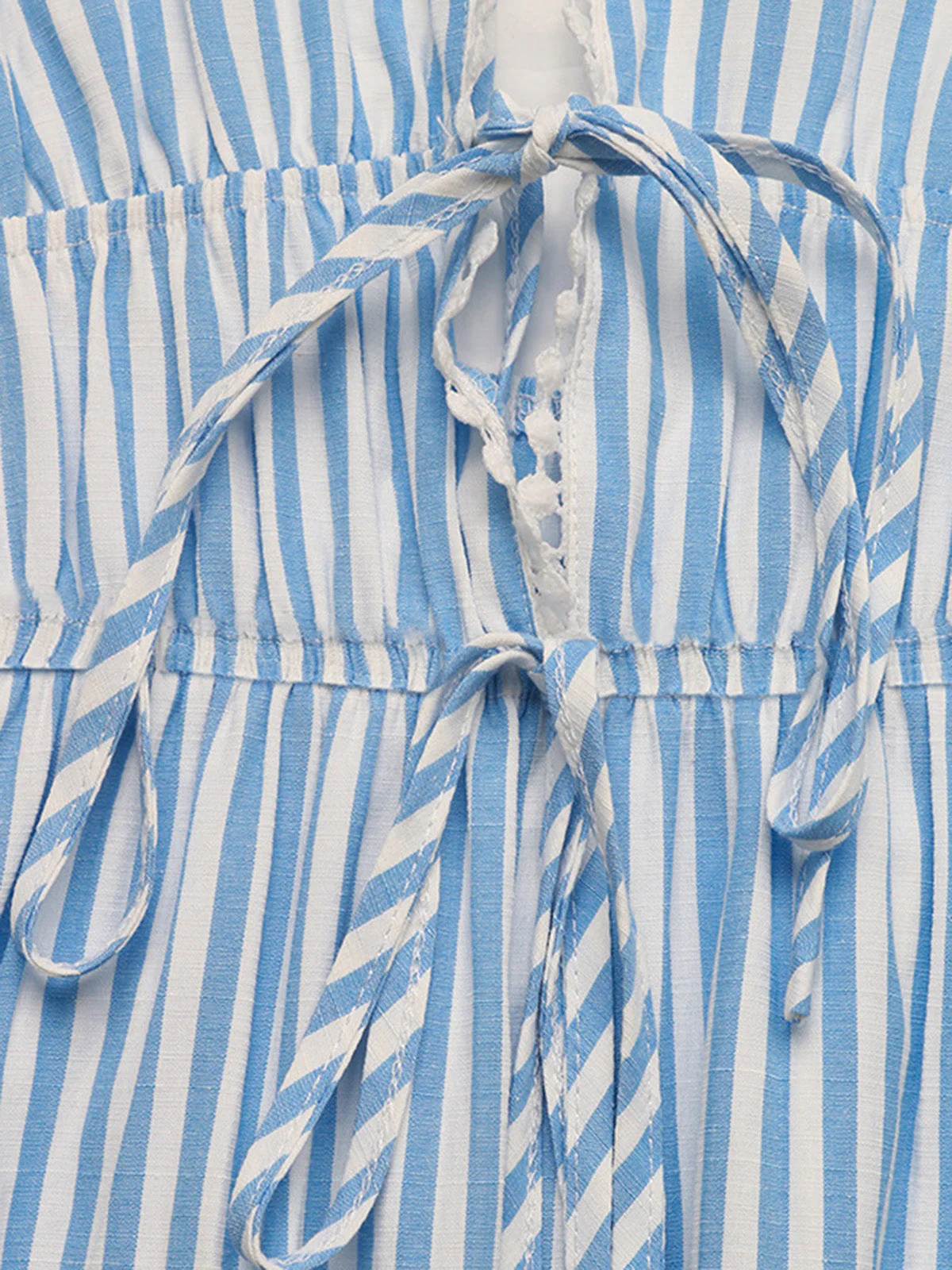 60er Kleid mit V-Ausschnitt, Streifen und rückenfreiem Design in Blau - Image 7