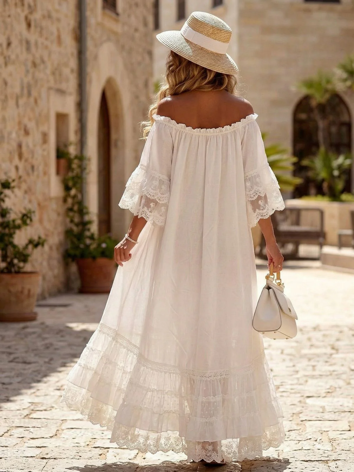 70er Boho-Kleid mit schulterfreiem Design, Spitze und Stufenrock in Weiß - Image 2