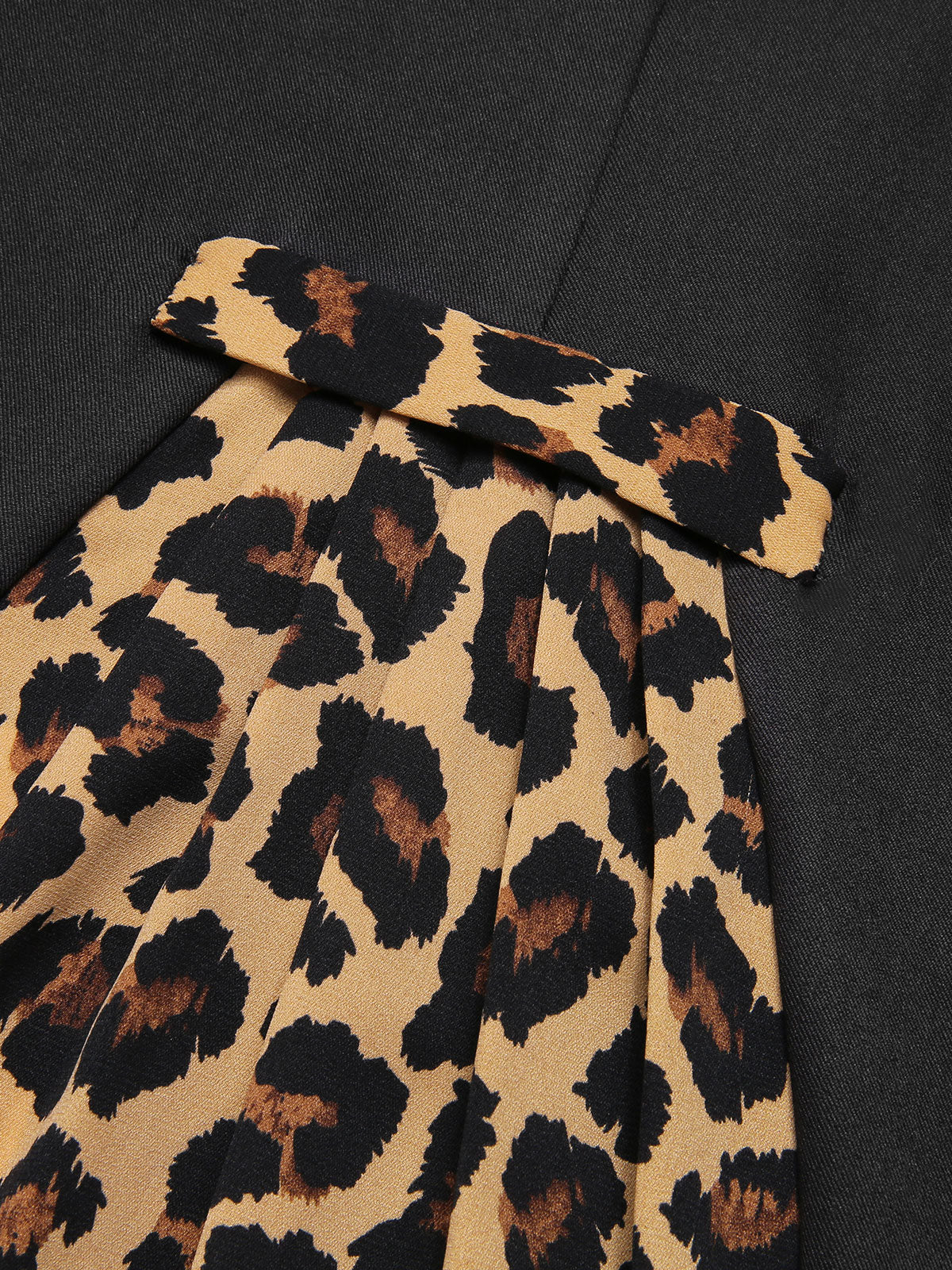 Schwarz 1960er Rohsaum Leopard Asymmetrisches Wickelkleid - Image 6