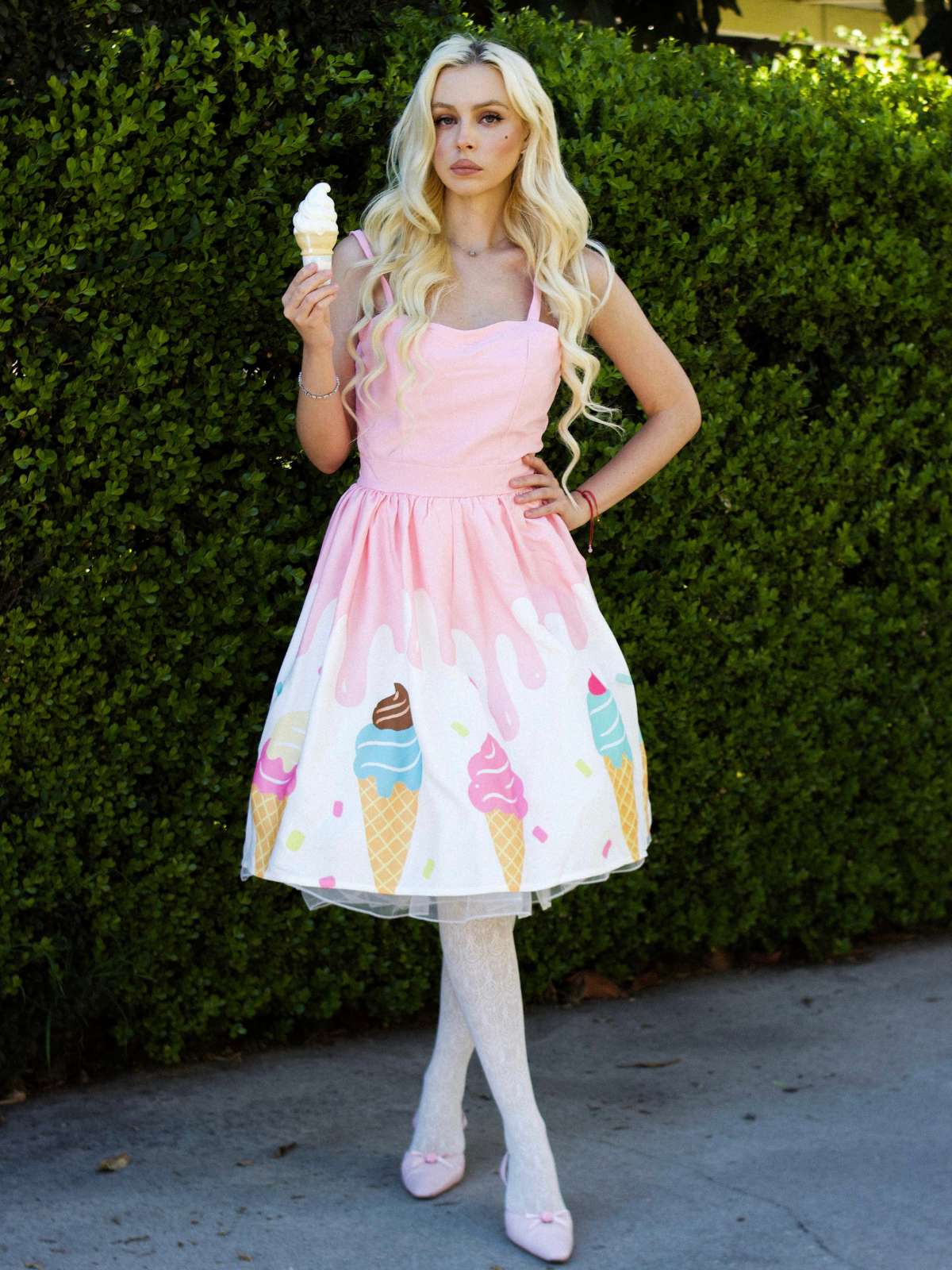 Blassrosa 1950er Eiscreme Herzförmiger Hals Kleid - Image 3