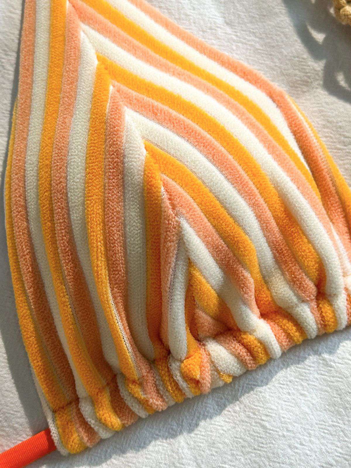 Braun 1950er Streifen Frottee Halter Bikini Set - Image 8
