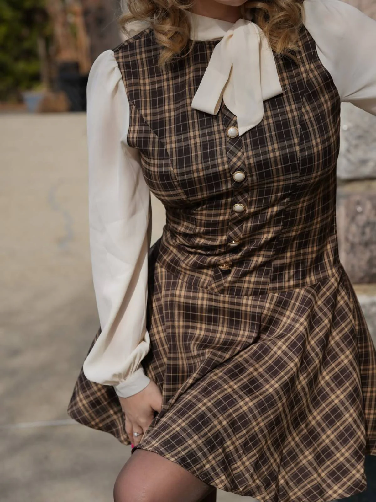 Braun 1960er Plaid Bogen Tie Taste Swing Kleid - Image 2