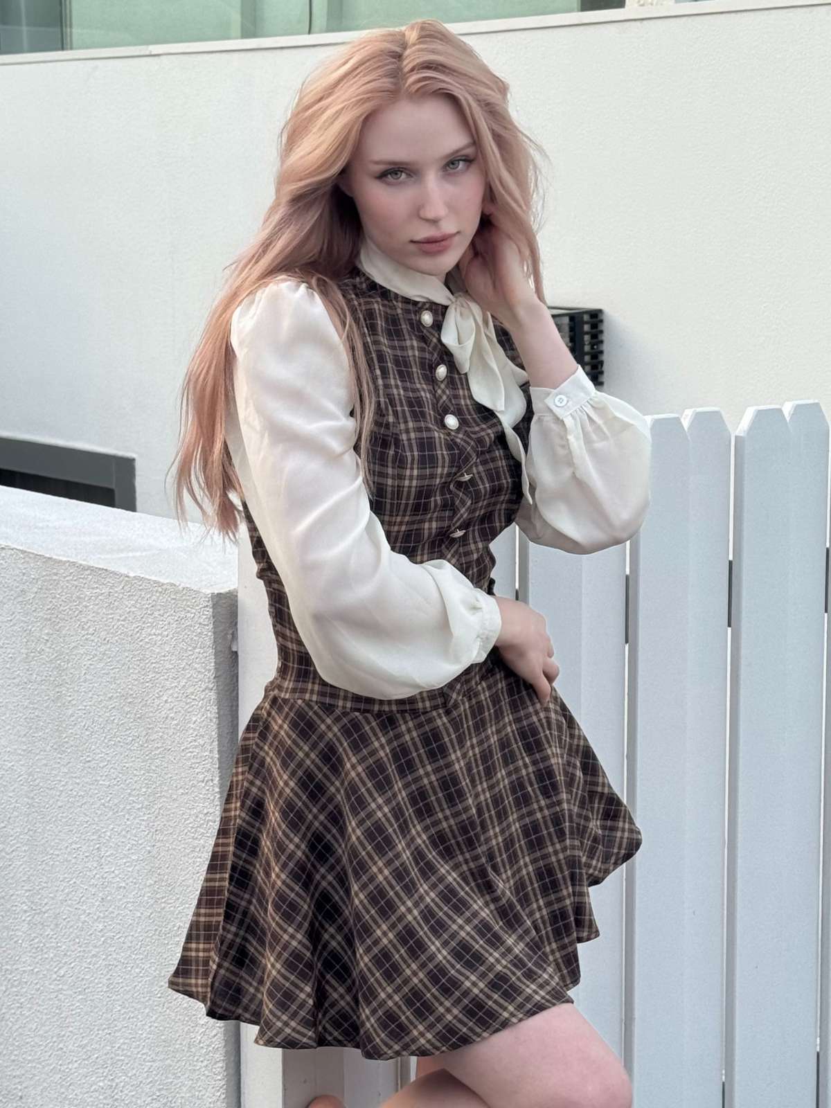 Braun 1960er Plaid Bogen Tie Taste Swing Kleid