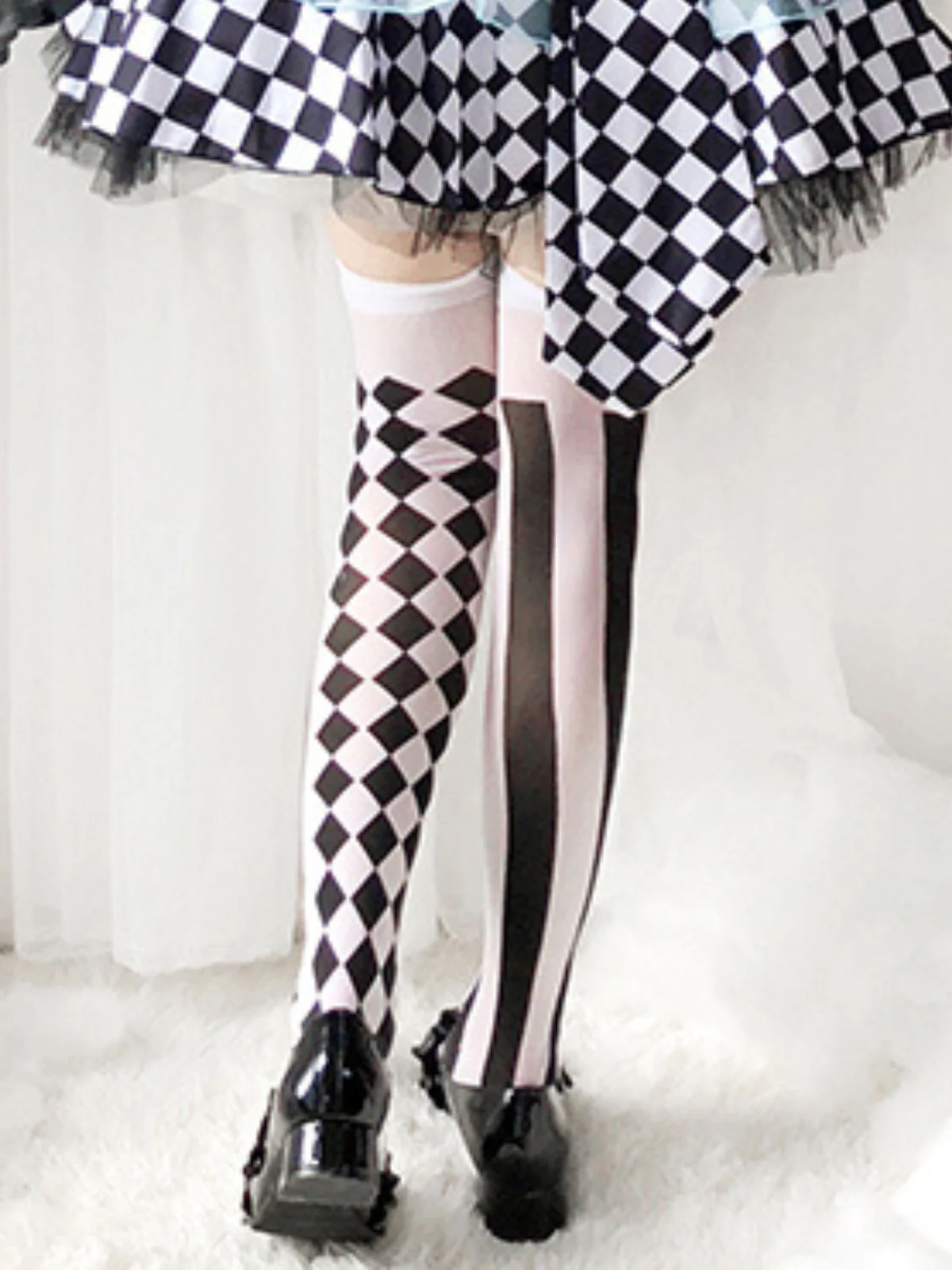 Clown Gothic Streifen Diamant Strümpfe - Image 2