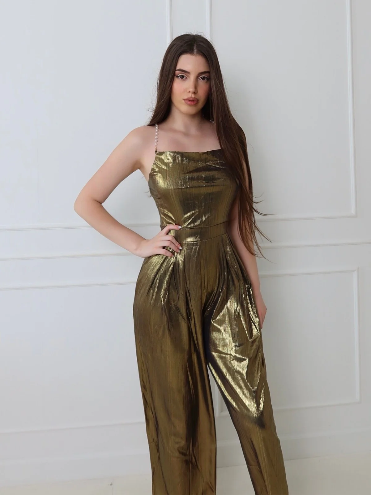 Disco outfit Metallic Gold 1980er Wasserfallkragen Spaghetti Träger Jumpsuit - Image 2