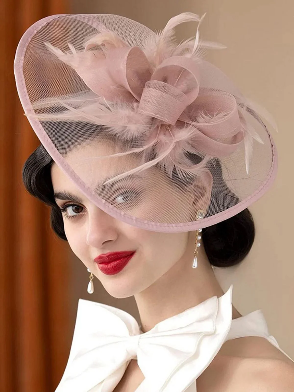 Fascinator-Hut mit Federn und Schleier - Image 4