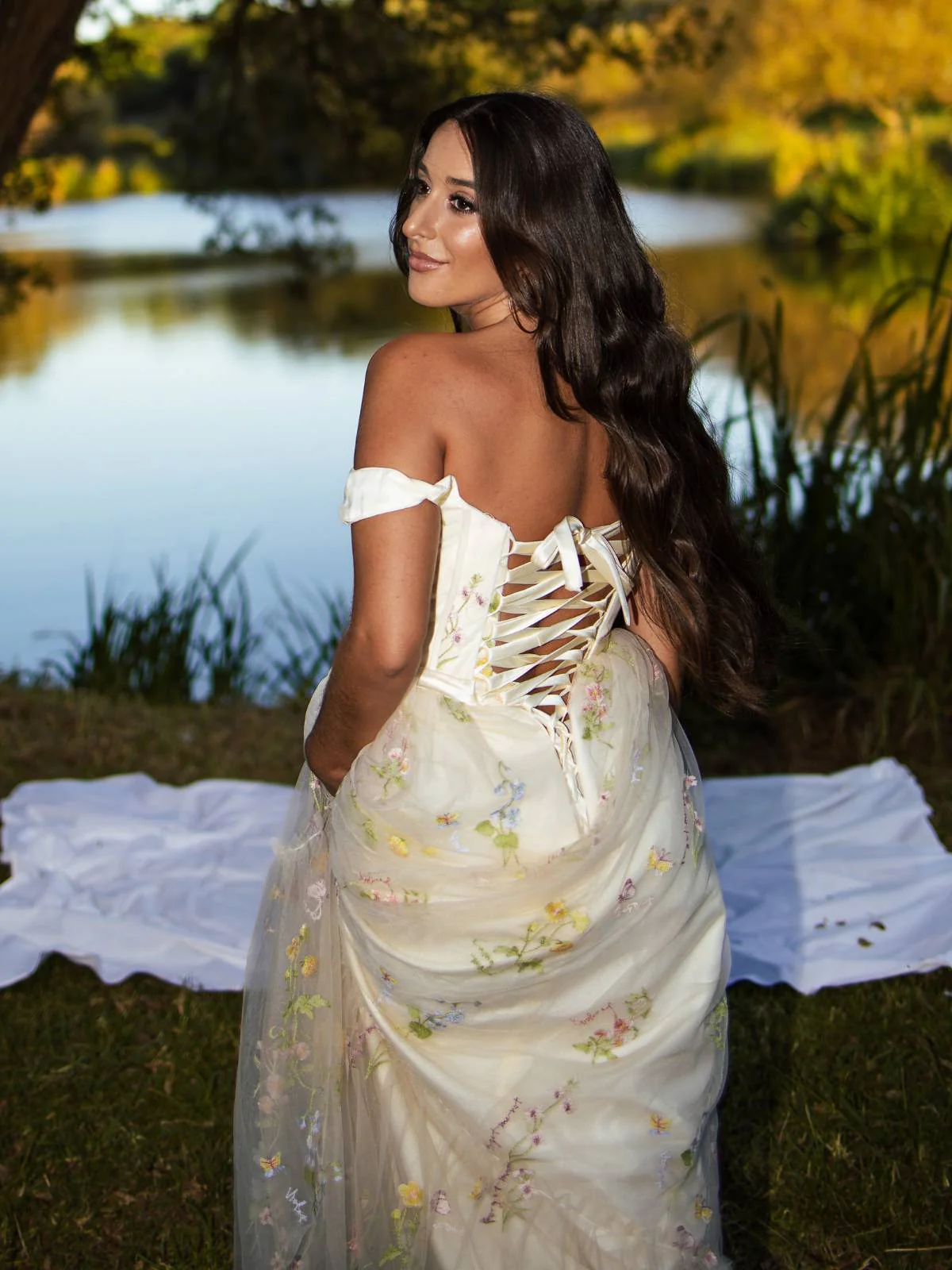 Gelb 1930er Blumen Netz StĂ€bchen SchnĂŒrung Kleid - Image 2