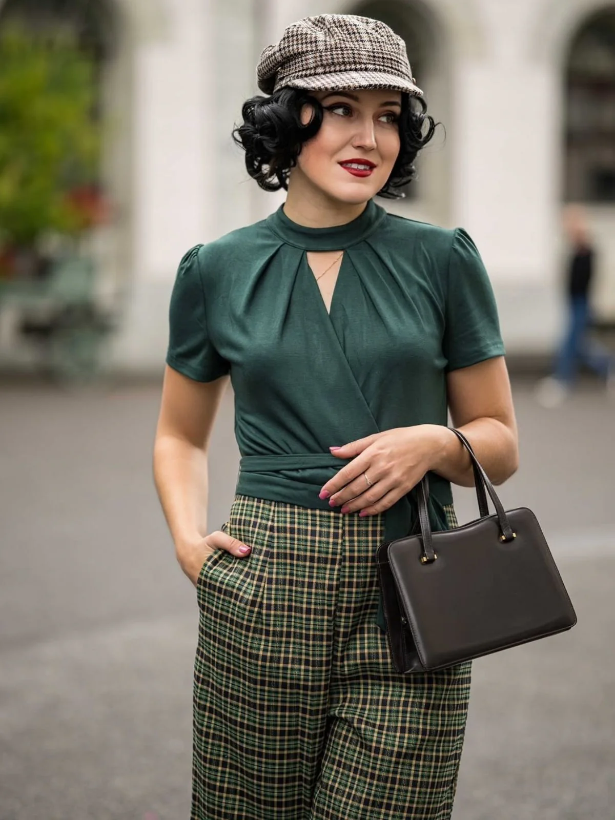Grün 1930er Plaid Schlüssellochhals Jumpsuit - Image 2