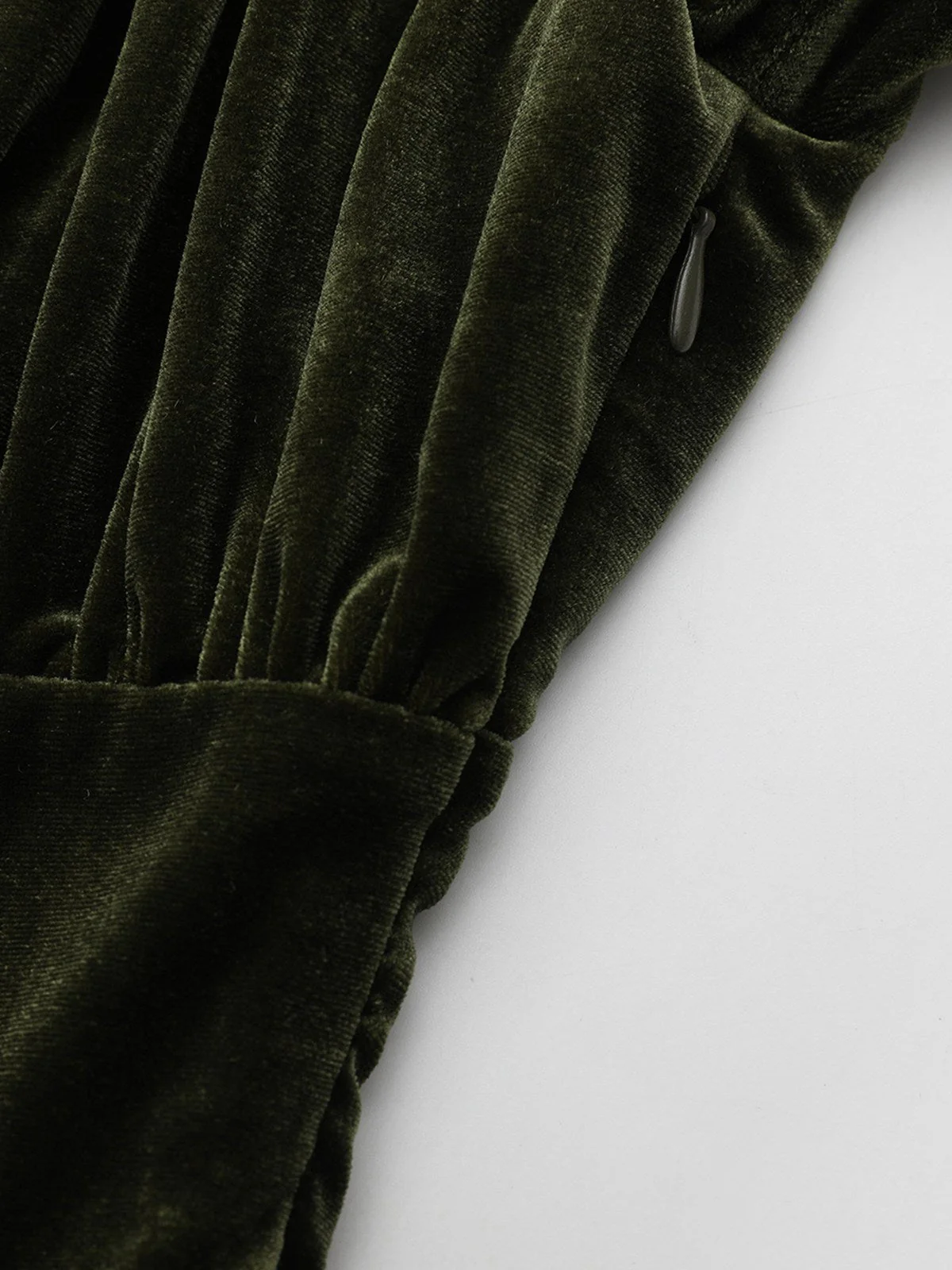 Grün 1940er Samt Tief-V Puffärmel Gerüschtes Kleid - Image 6