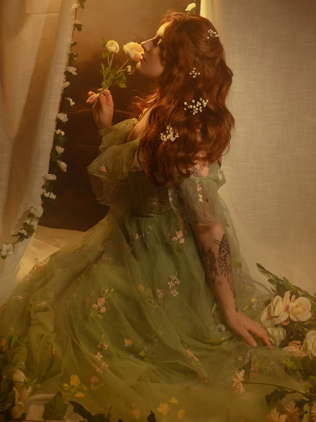 Grün 1970er Slip Blumen Besticktes Netz Schlitz Kleid - Image 2