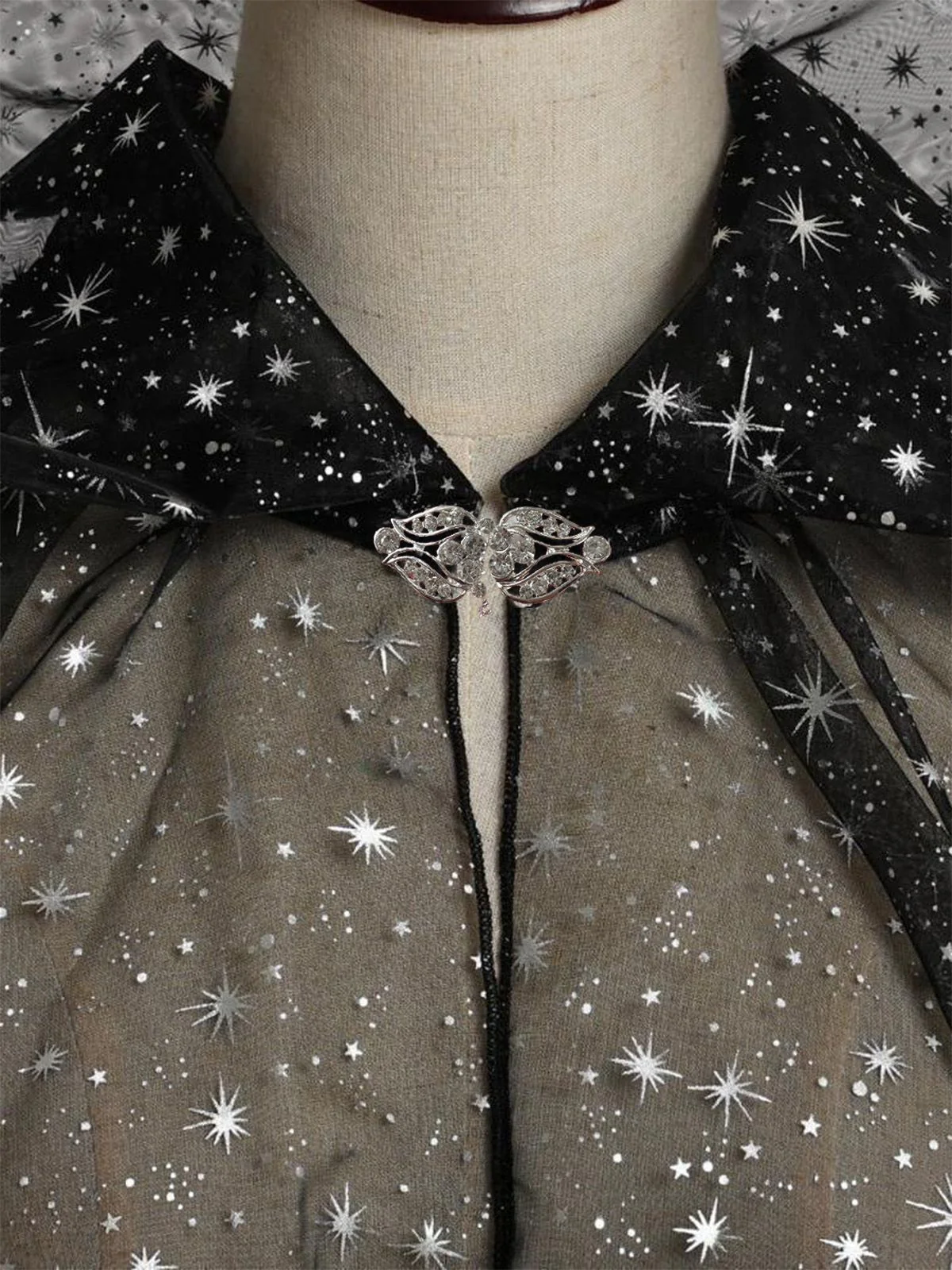 Halloween Gold Foil Hooded Lang Train Cape - Image 2