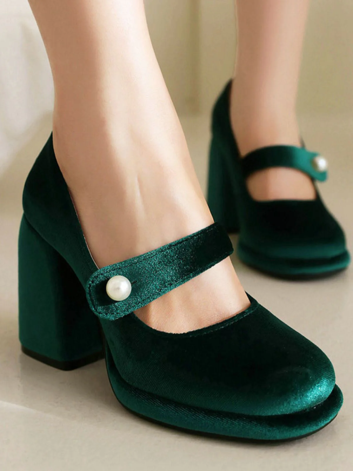 Mary Jane Samt Perlenknopf Blockabsatz Schuhe - Image 7