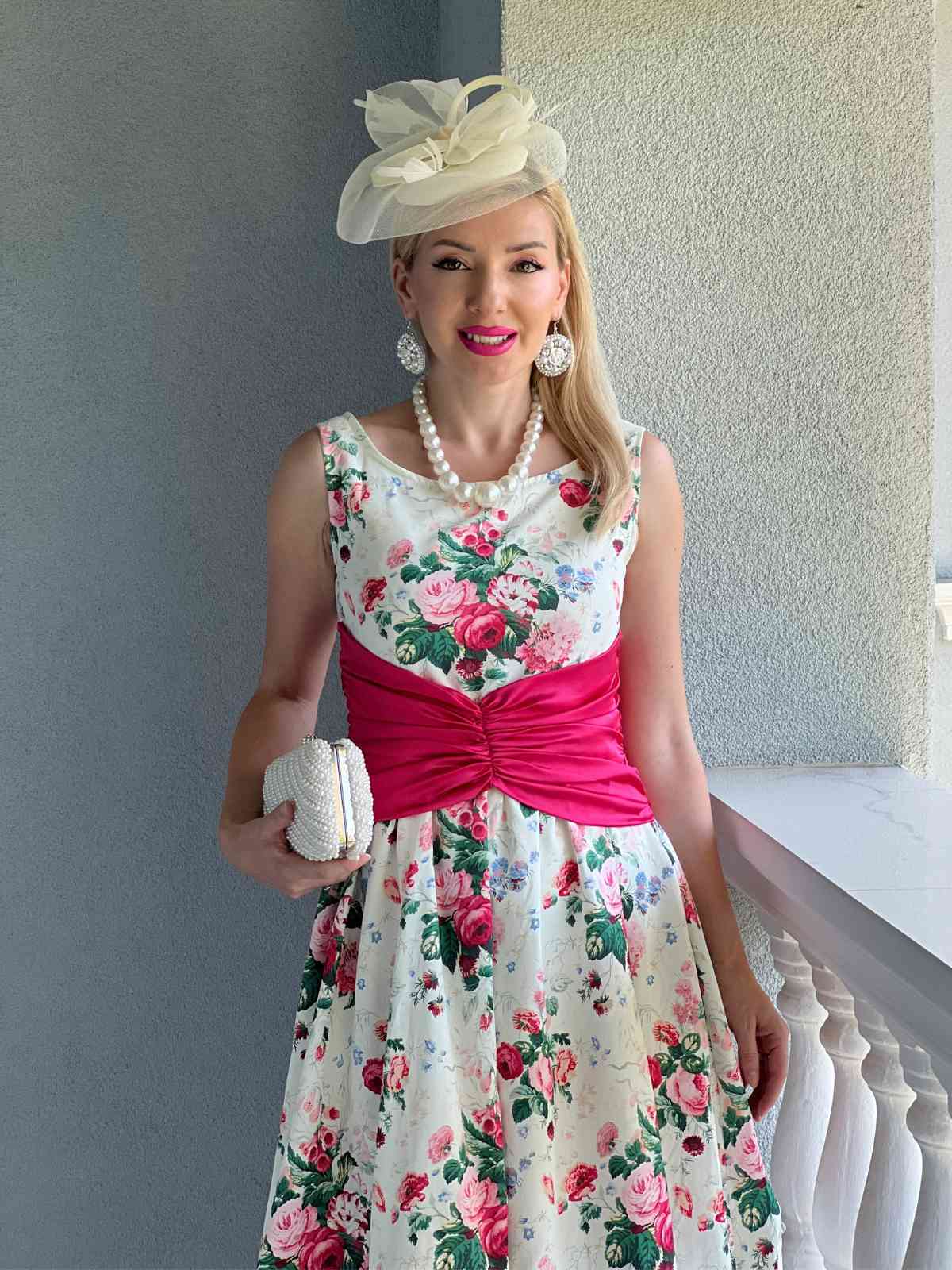 Multicolor 1950er Zurück-Bogen Antike Blumen Kleid - Image 2