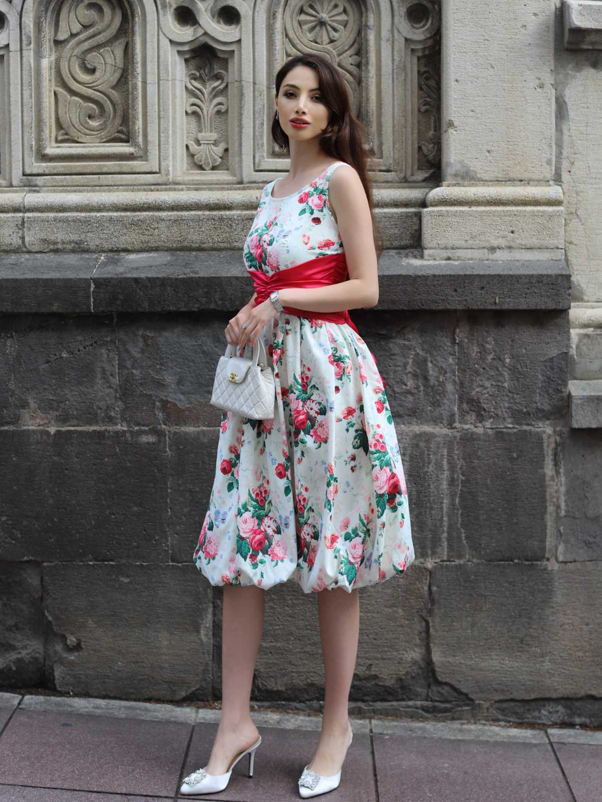 Multicolor 1950er Zurück-Bogen Antike Blumen Kleid - Image 3