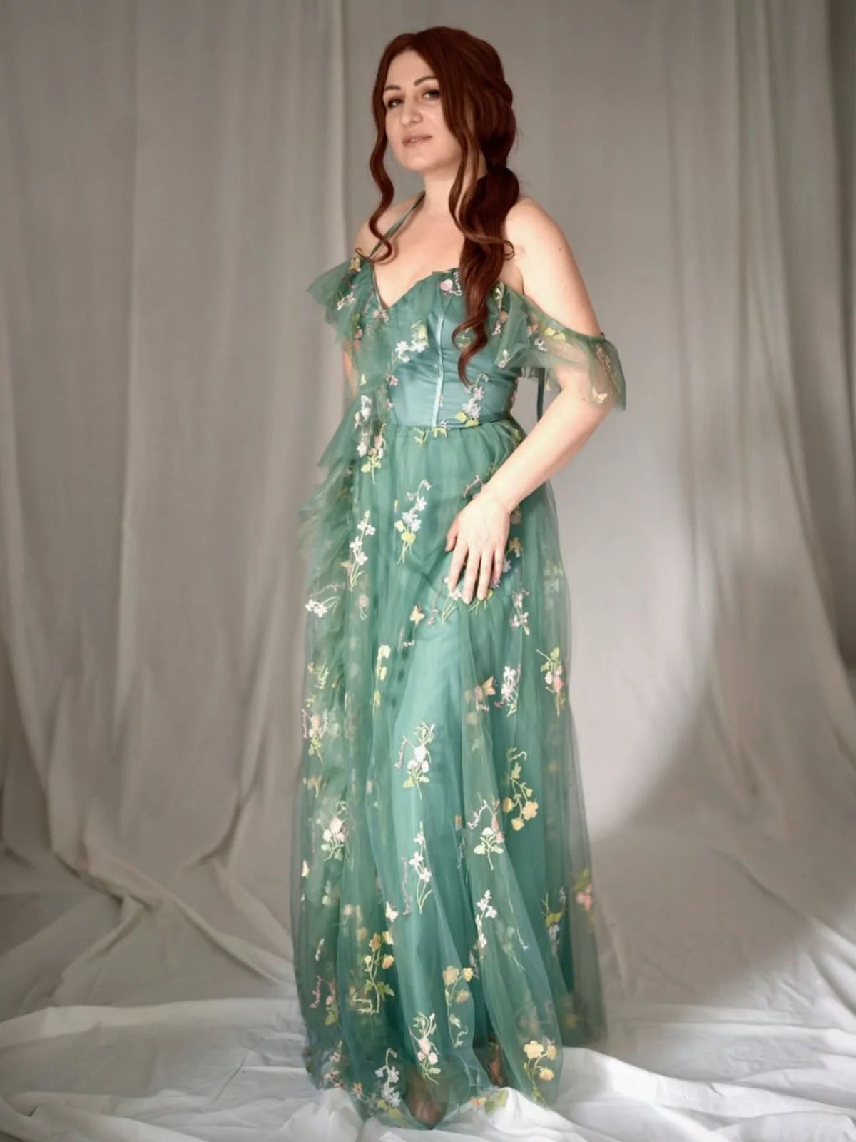 Olivgrün 1970er Slip Blumen Besticktes Netz Schlitz Kleid - Image 2