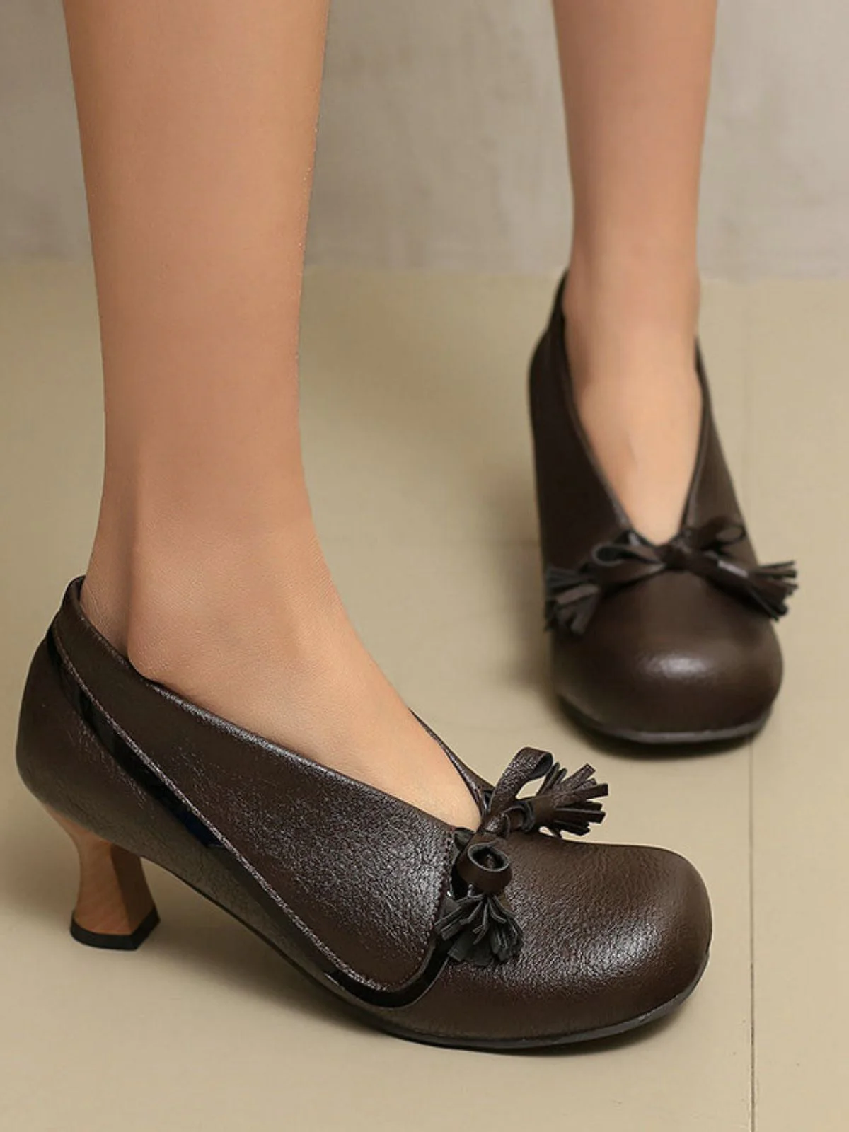 Retro Bogen PU Rundspitze Blockabsatz Schuhe - Image 2