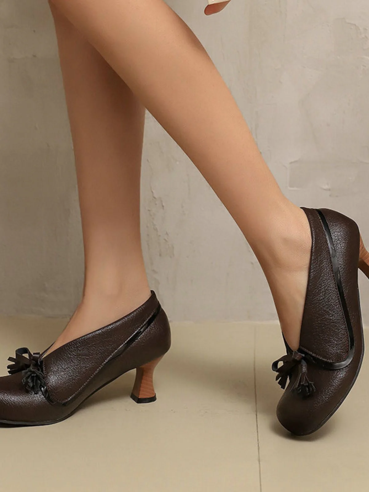 Retro Bogen PU Rundspitze Blockabsatz Schuhe - Image 3
