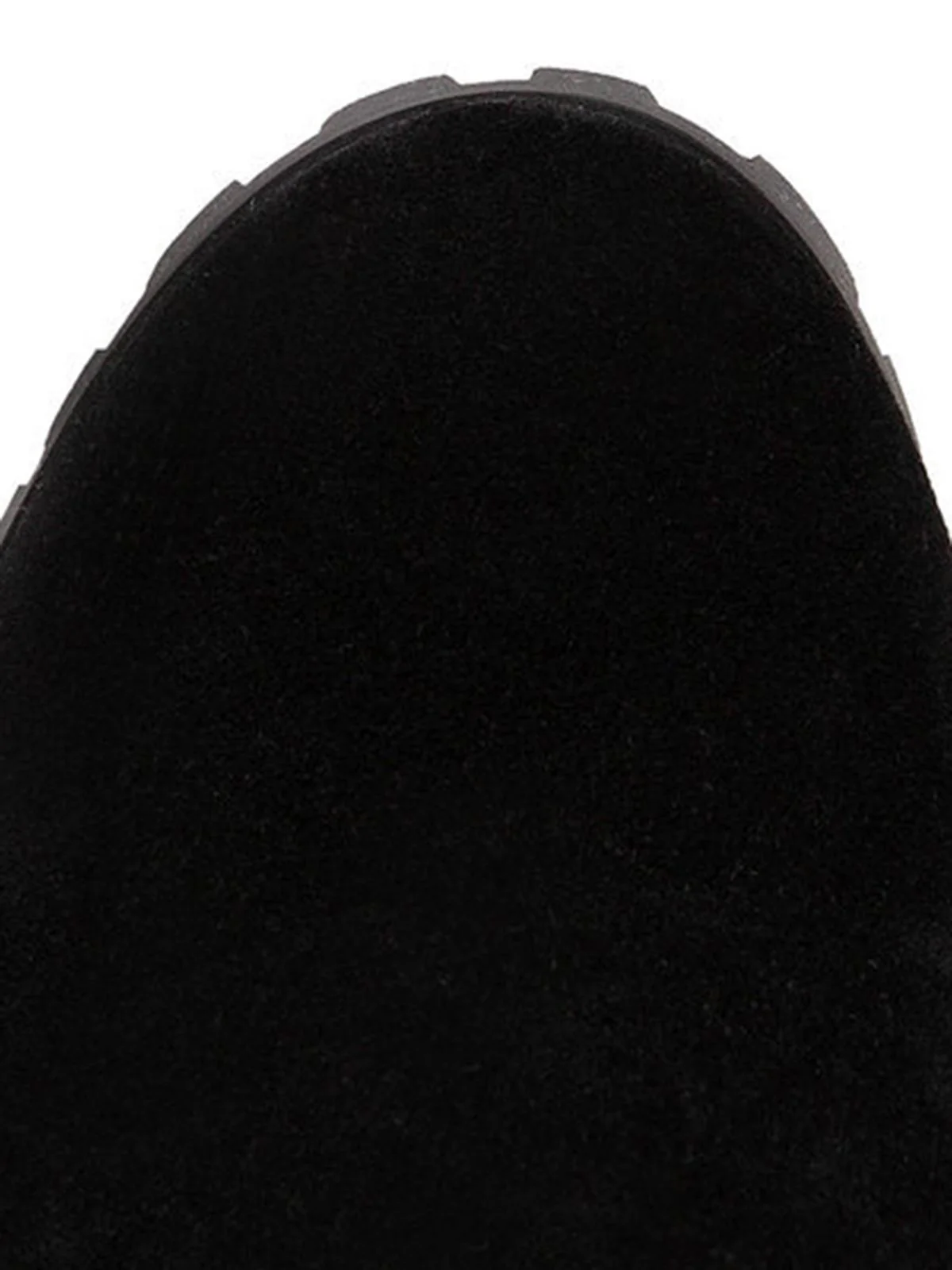 RETRO PLUS – KURZE STIEFEL AUS SAMT MIT DICKEM ABSATZ - Image 10