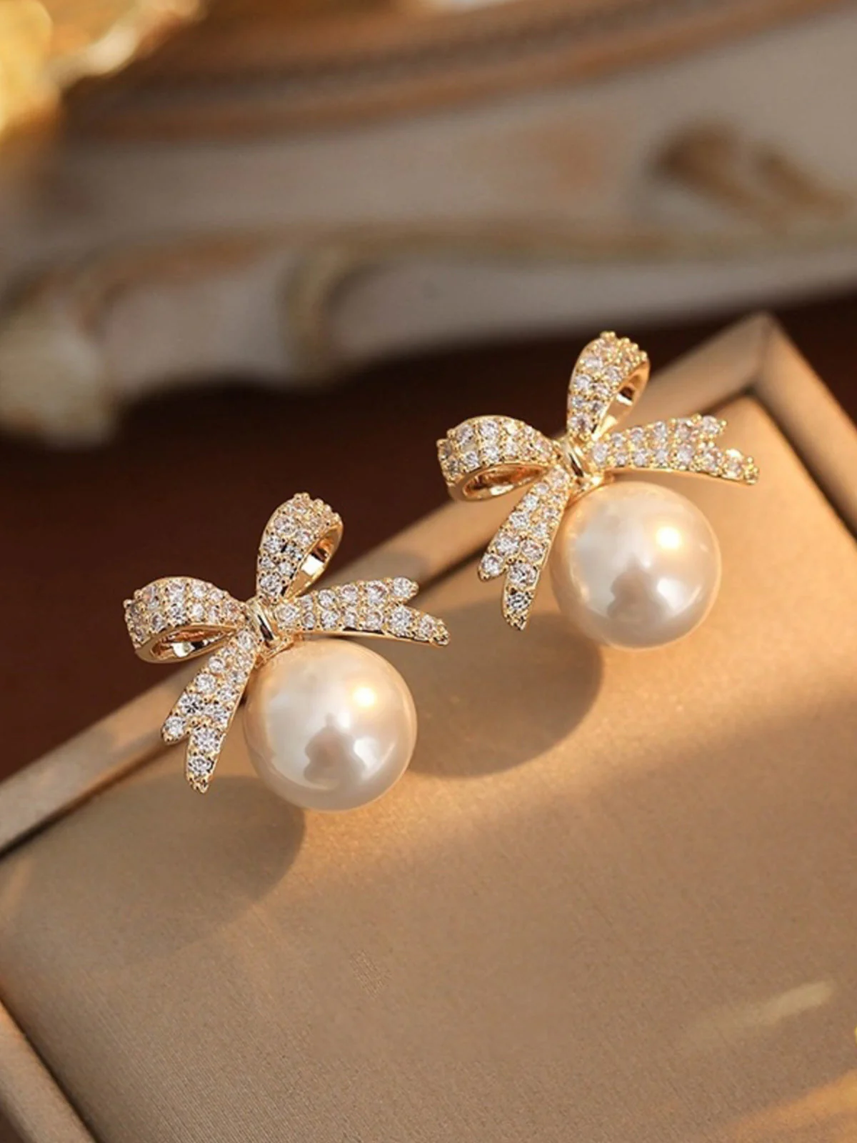 Retro Schleife Strass Perlen Ohrringe - Image 2