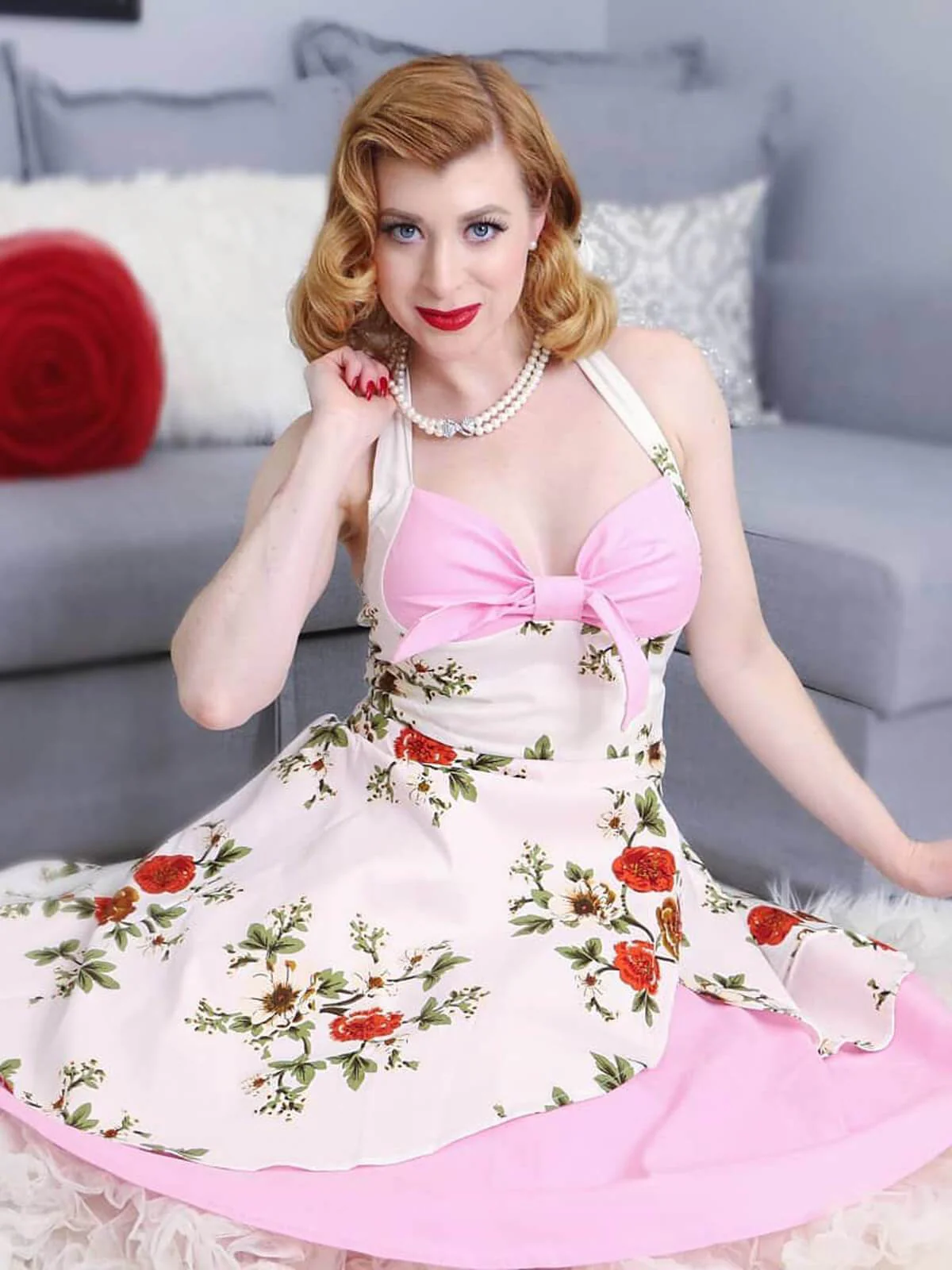 Rosa 1950er Halter Blumen Swing Kleid - Image 3