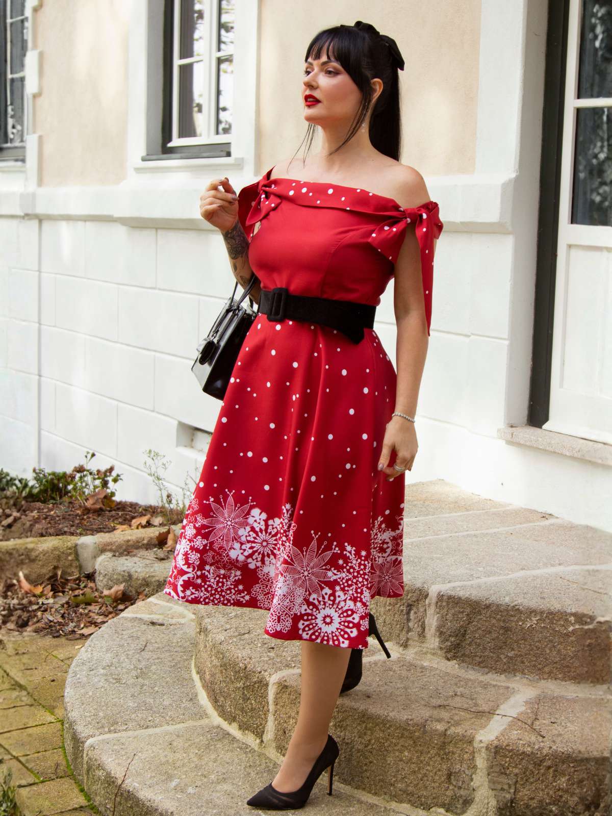 Rot 1950er Weihnachten Schulterfrei Schneeflocke Kleid - Image 4