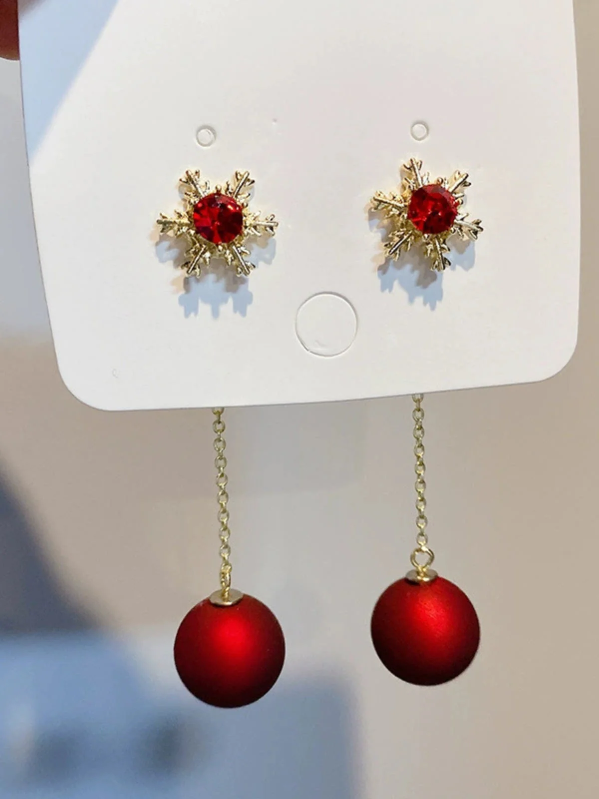 Rot Weihnachten Schneeflocken & Bälle Ohrringe - Image 3