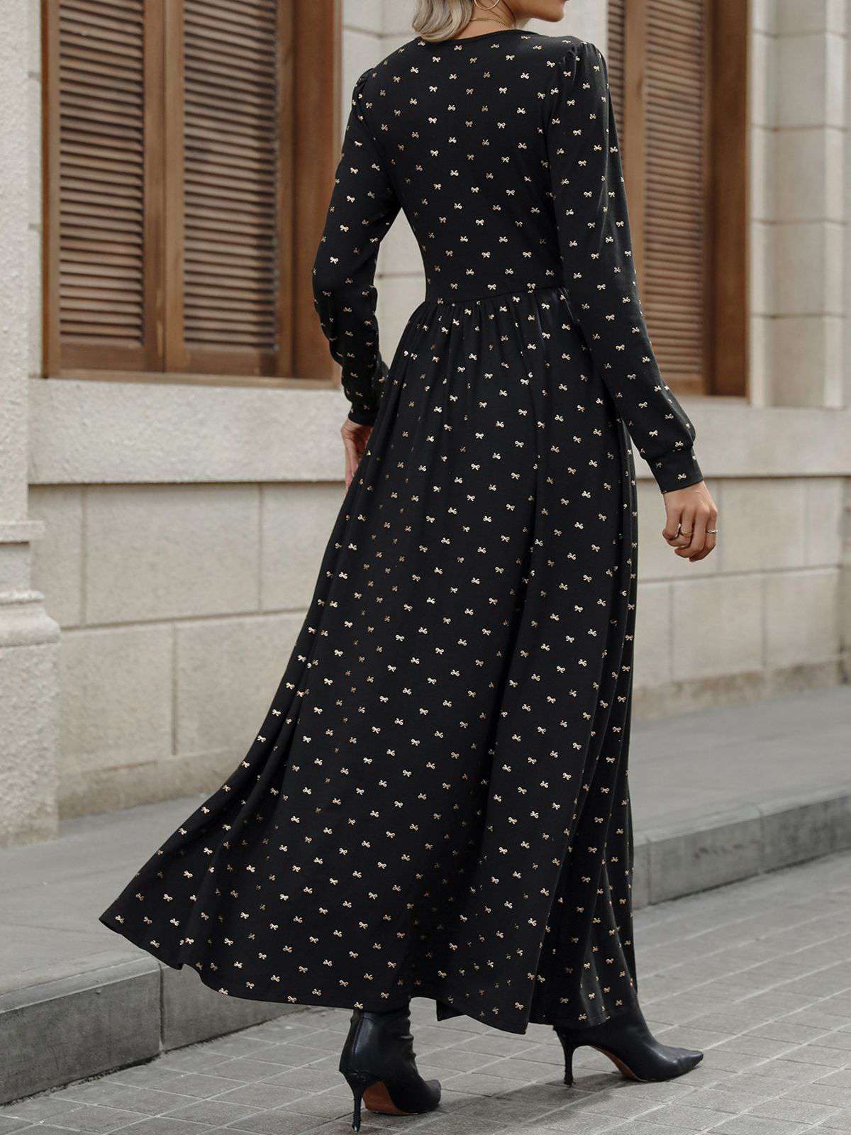 Schwarz 1930er Gold Folie Bogen V-Ausschnitt Spitze Schlitz Kleid - Image 4