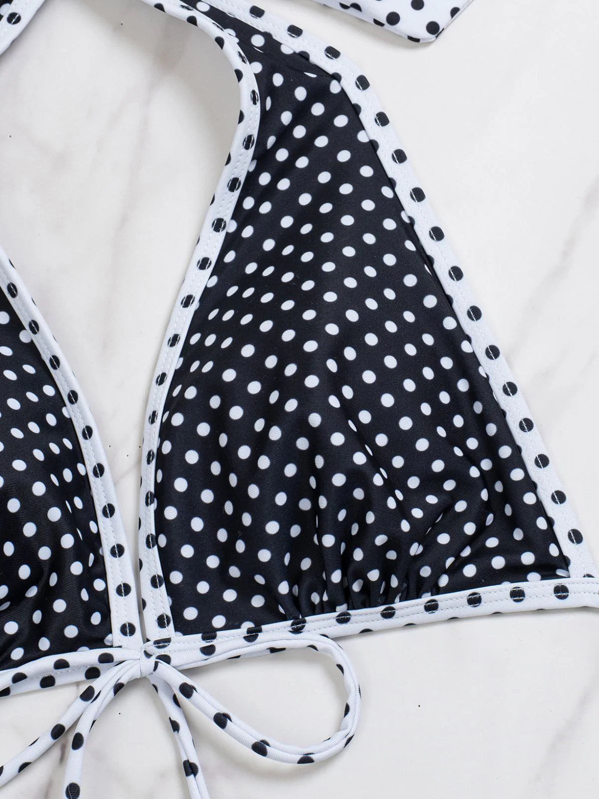 Schwarz 1940er Polka Dot Halter Bikini Set & Cover-Up - Image 8