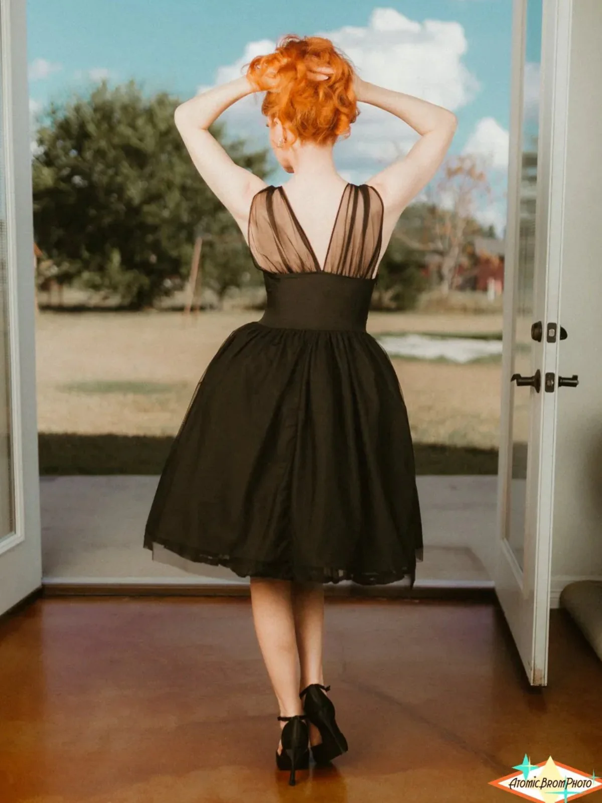 Schwarz 1950er Spitze Blumen Netz Swing Kleid - Image 3