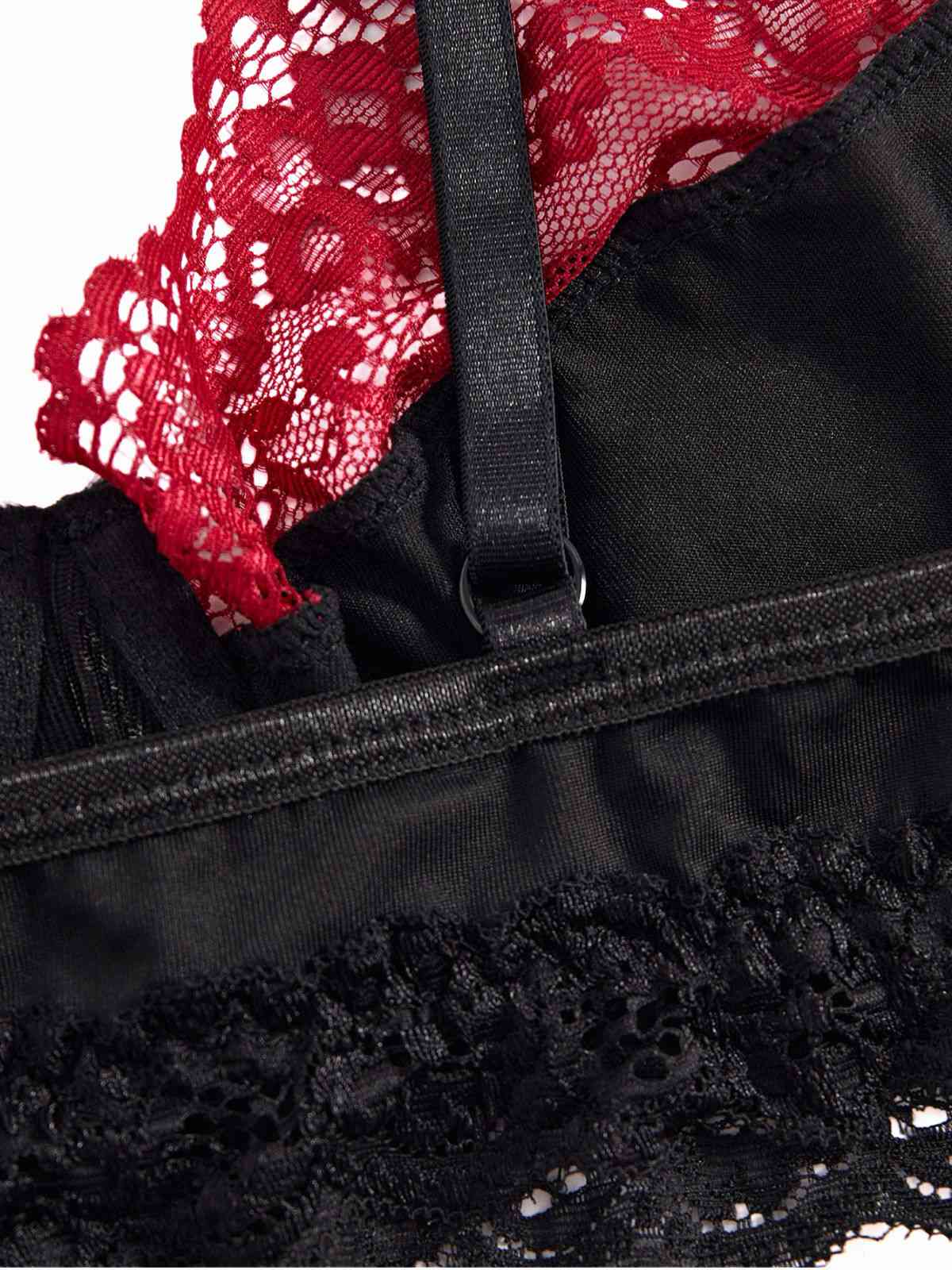 Schwarz 1980er Gothic Schädel Spitze Patchwork Crop Top - Image 4
