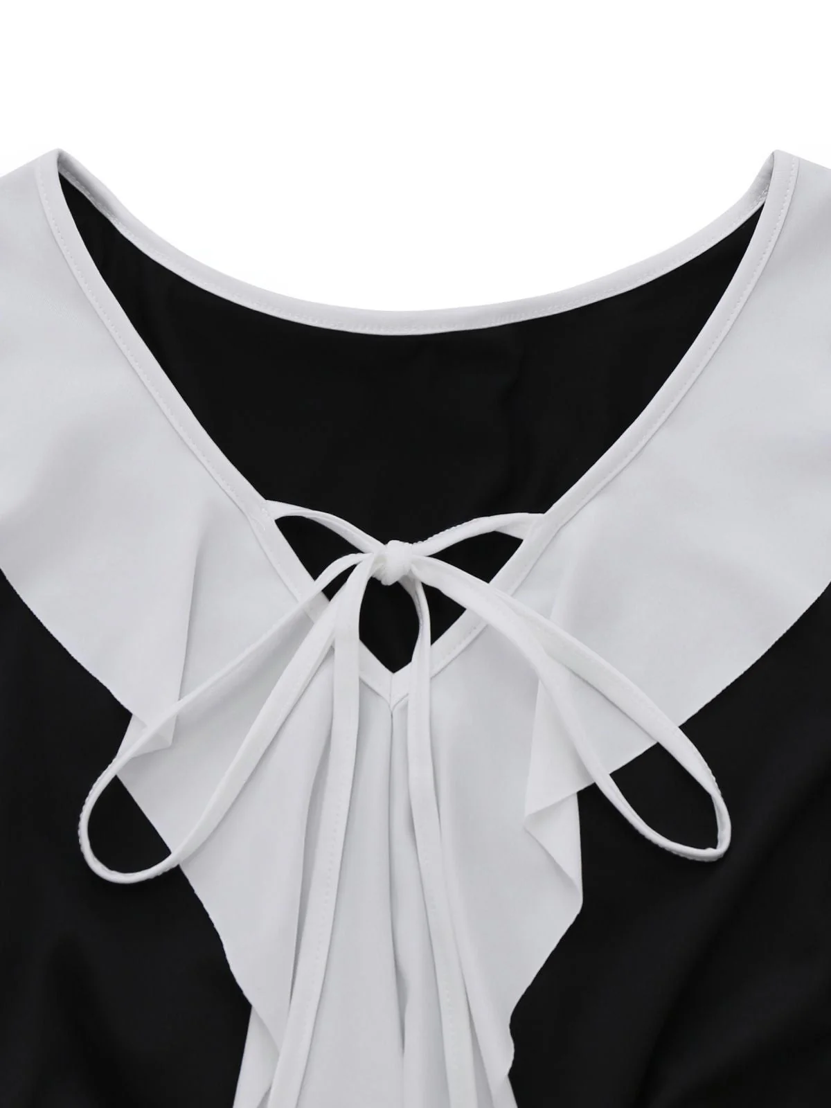 Schwarz & Weiß 1960er Rüschen Peplum Kleid - Image 4