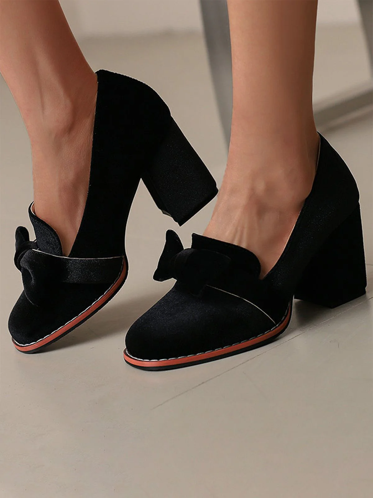 Solide Samt Bogen Detail Block Absatz Schuhe - Image 2