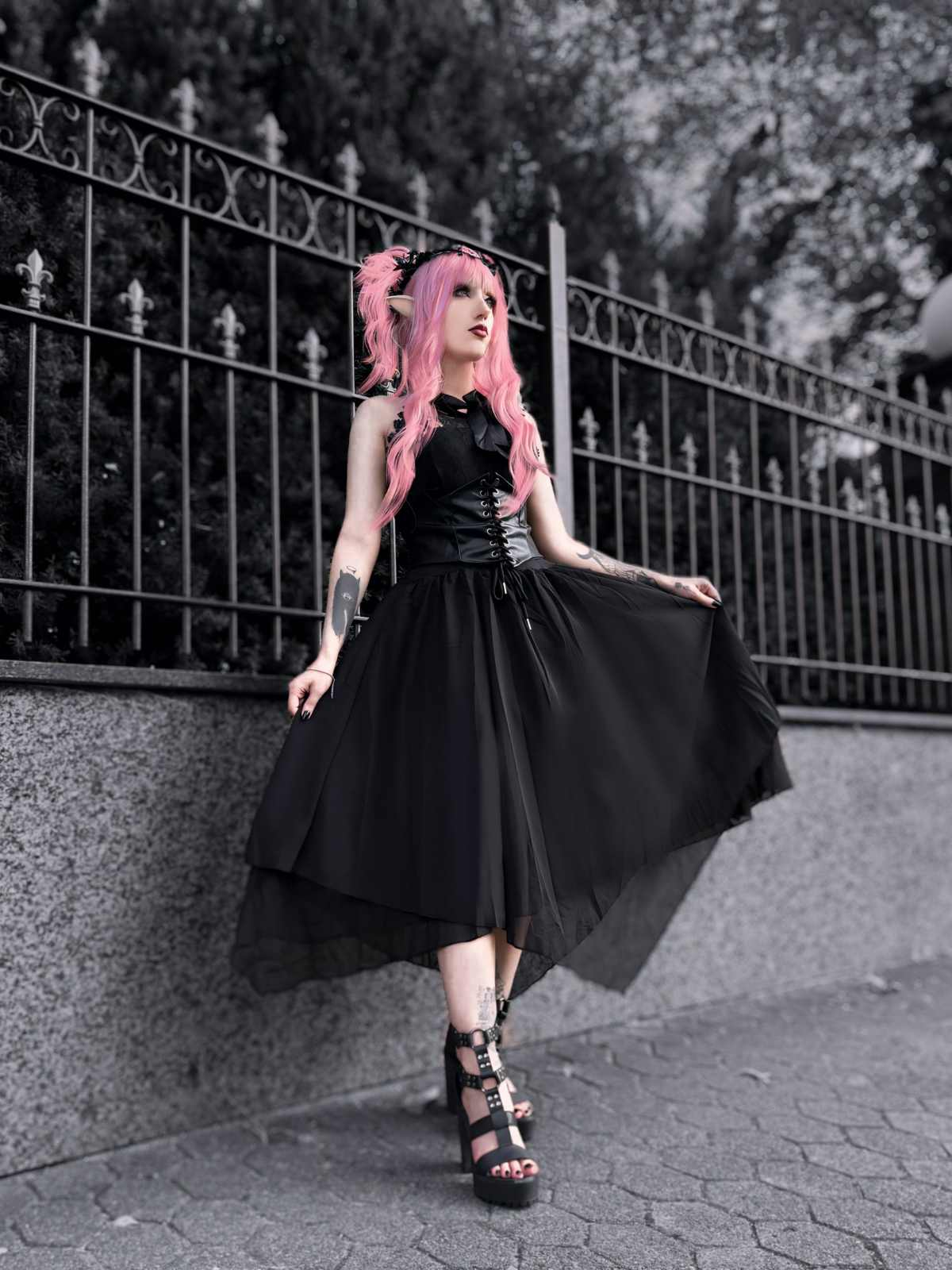 SPITZE STEAMPUNK KLEID - Image 2