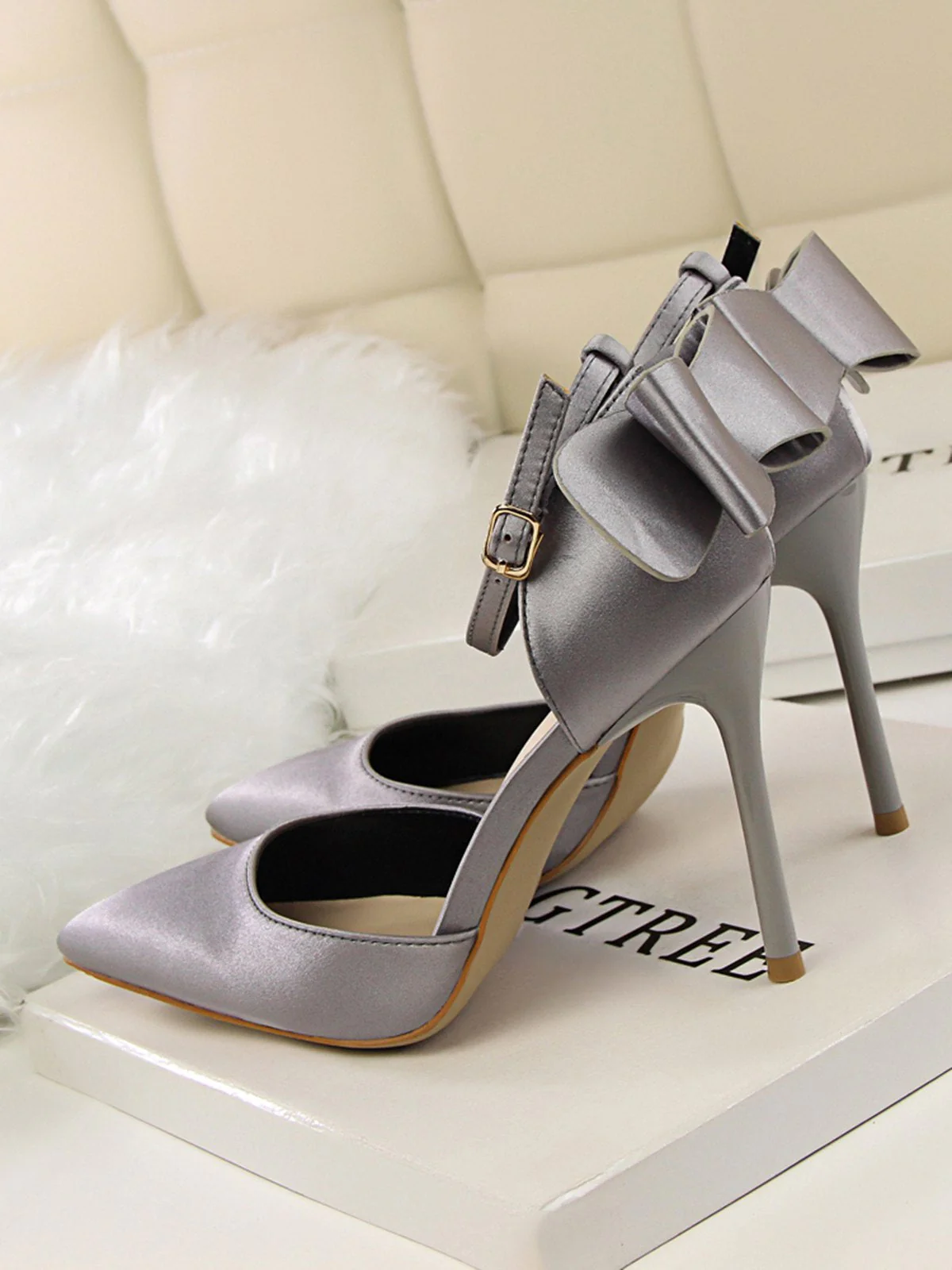 Spitze Zehen Bogen Satin Schuhe mit Hohen Absätzen - Image 5