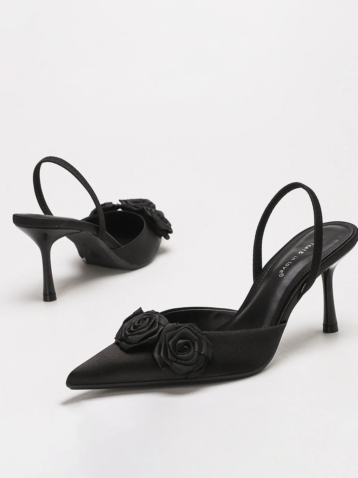 Vintage 3D Rose Spitz High Heel Pumps - Image 3