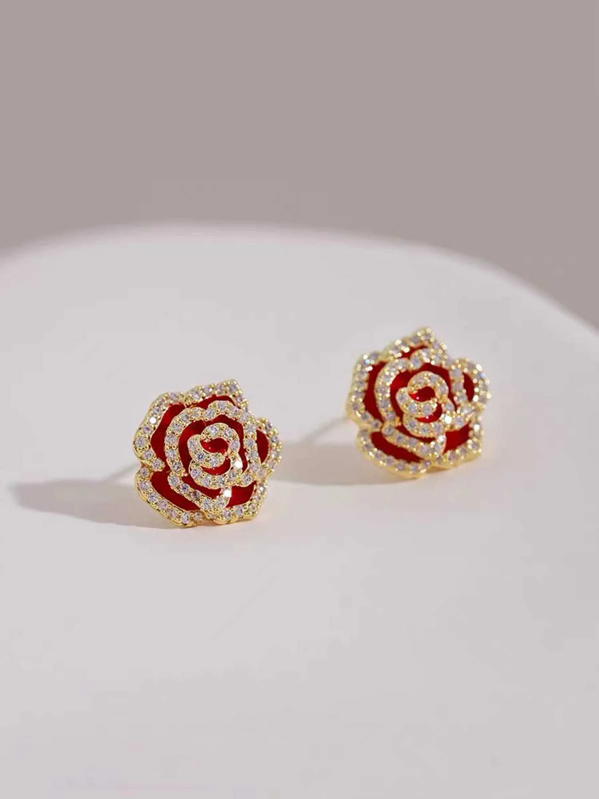 Vintage Blumenmuster Diamant-Ohrring - Image 3
