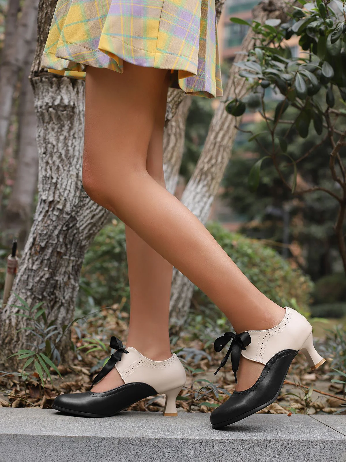 Vintage Farbblock Schnürung Kitten Heel Schuhe - Image 11