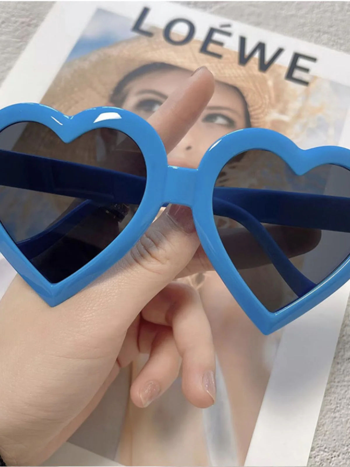 Vintage Gebogen Herzrahmen Sonnenbrille - Image 10