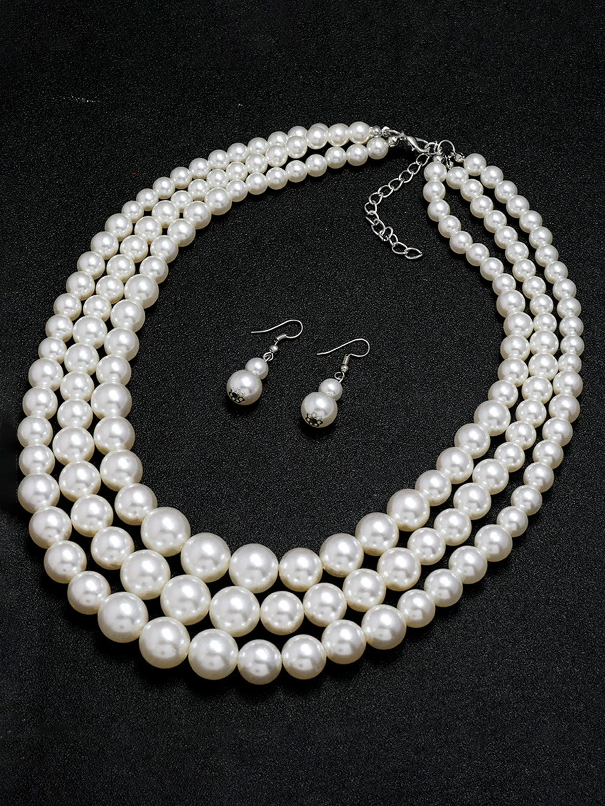 Vintage Mehrreihige Perle Halskette & Ohrring Set - Image 4