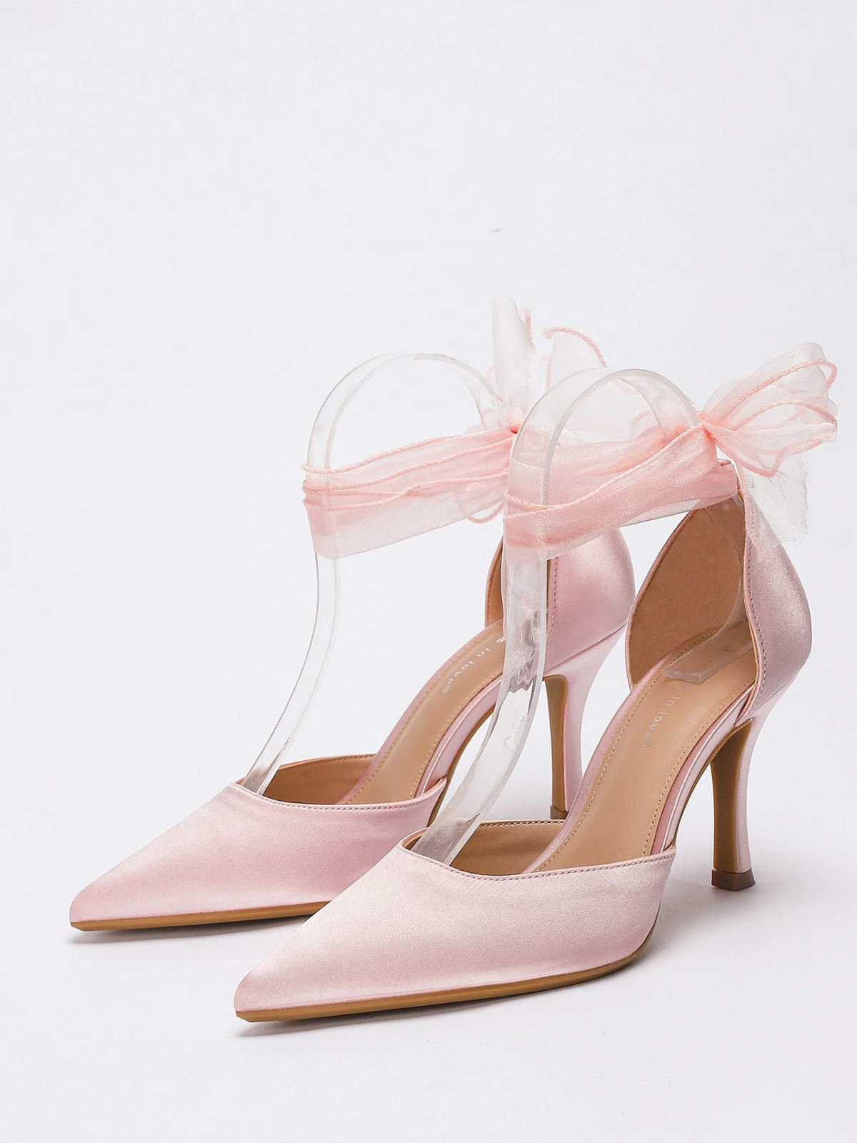 Vintage Satin Band Spitz High Heels - Image 10
