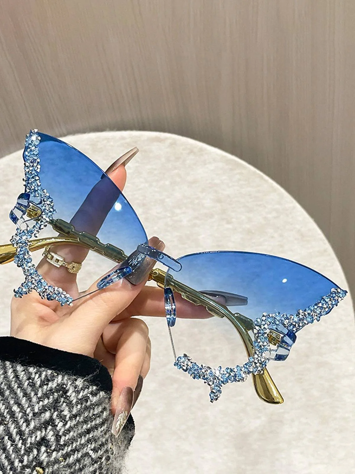 Vintage Schmetterlingsform Farbverlauf Randlos Sonnenbrille - Image 2