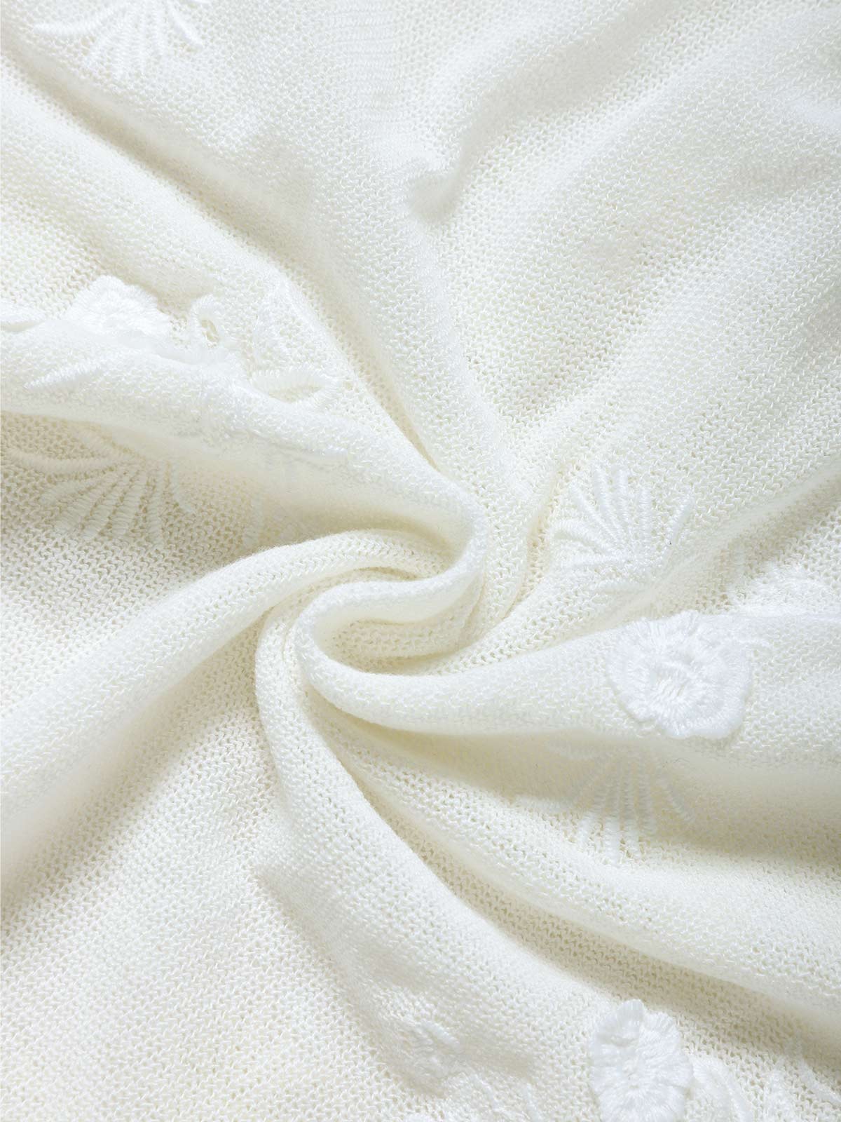 [Vorverkauf] Weißes 50er Mesh-Cover-Up mit 3D-Blumenstickerei - Image 6